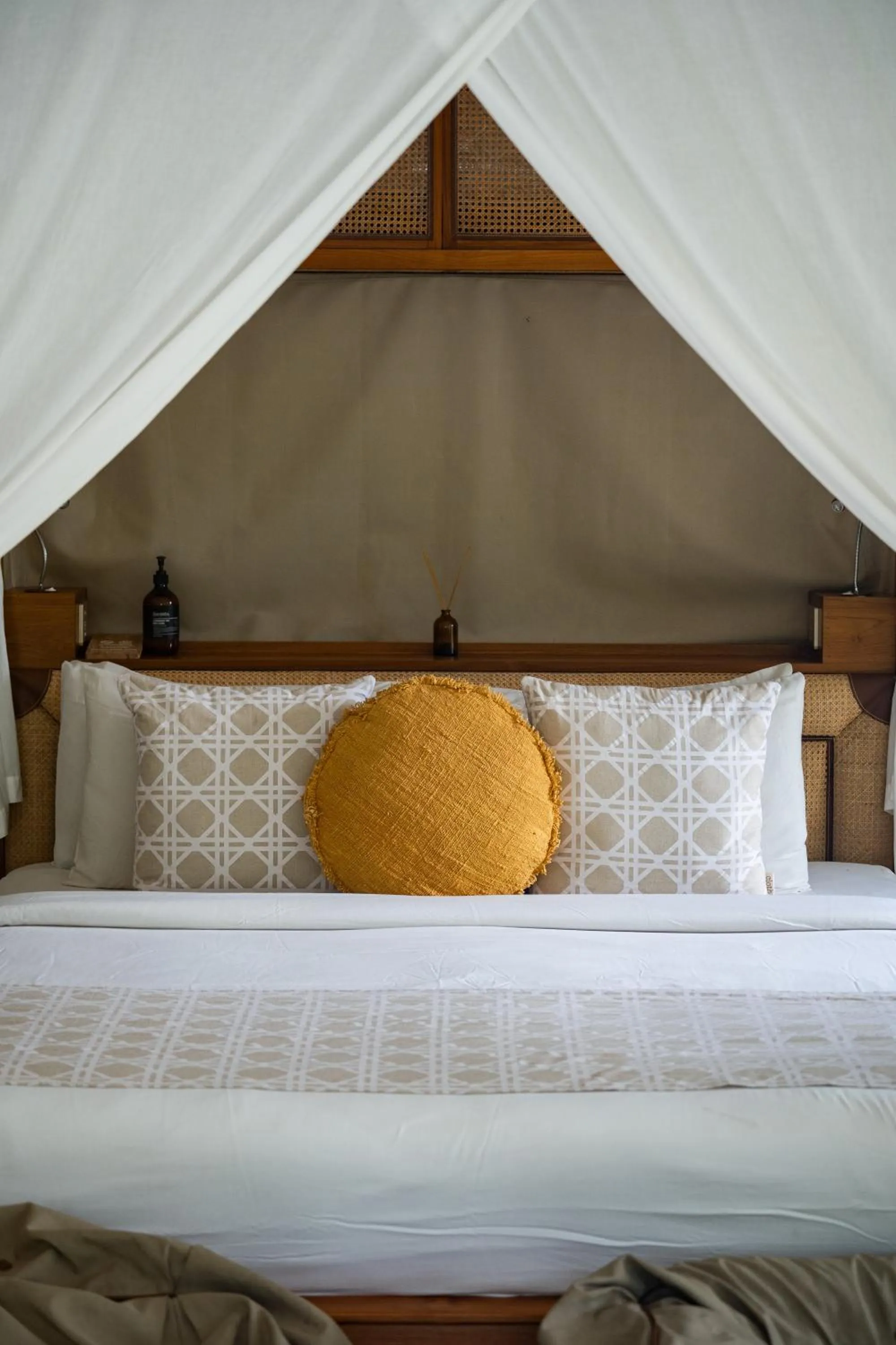 Bed in Nadi Nature Resort - Adults Only