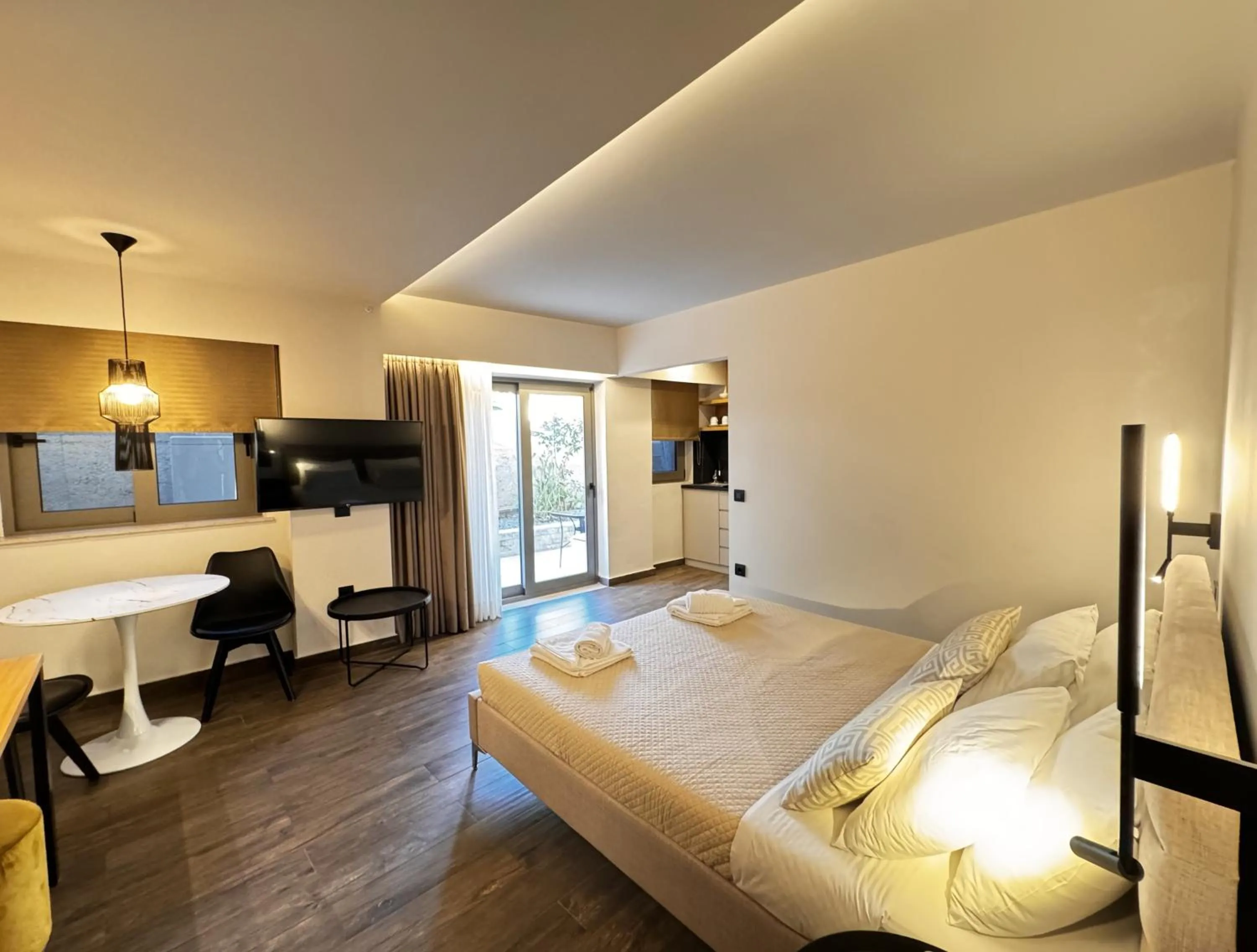 Bed in Elina Hotel Apartments