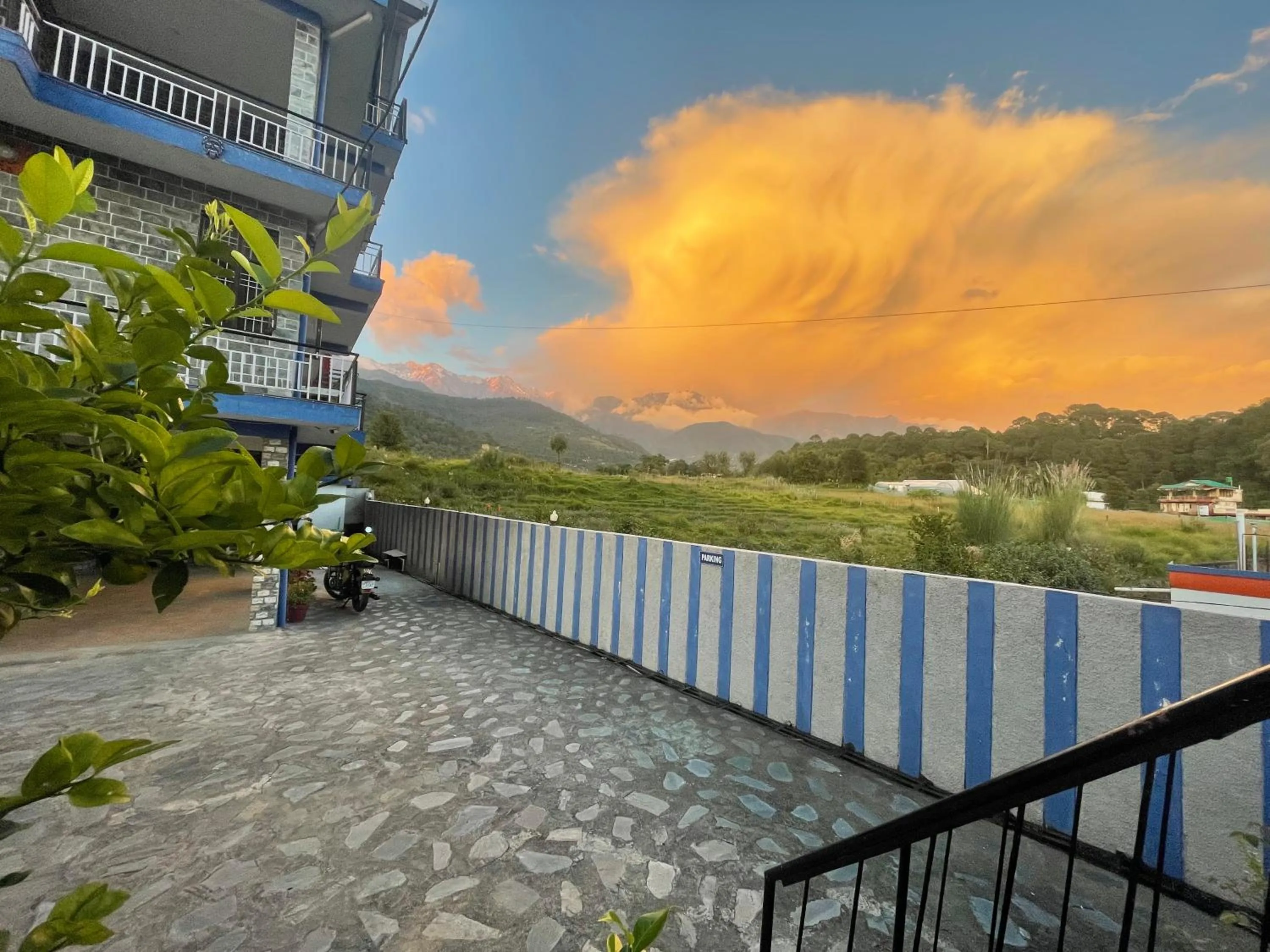 Sunrise in Himalayan Retreat