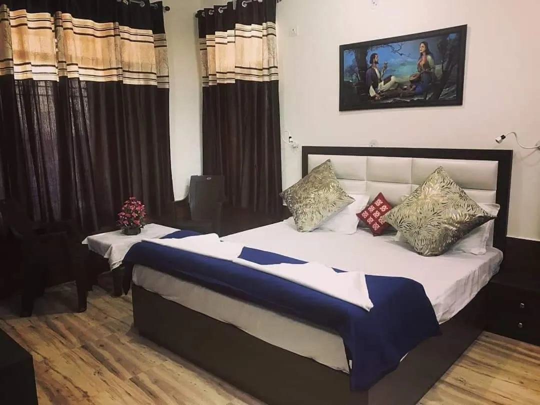 Bedroom, Bed in Himalayan Retreat