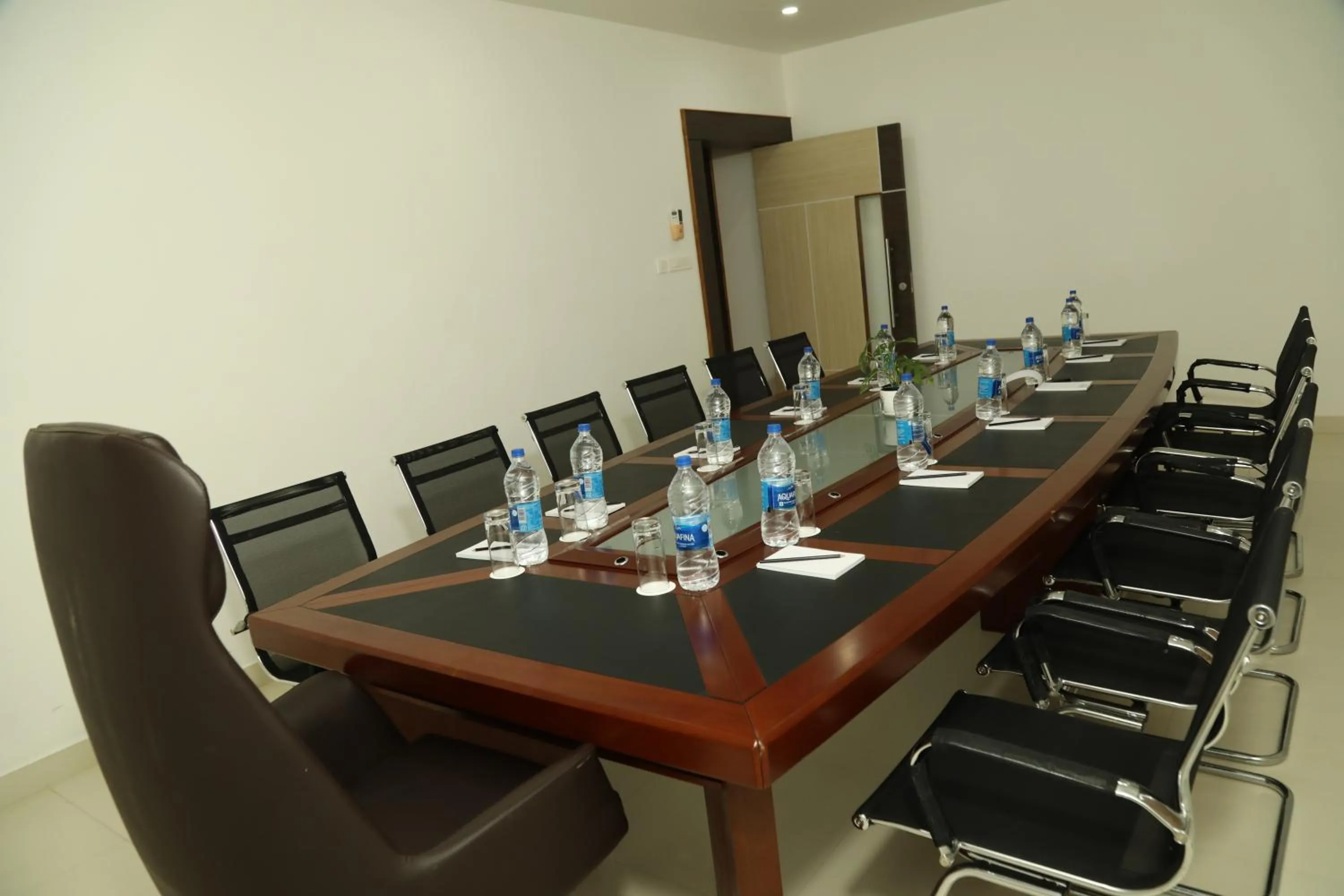 Meeting/conference room in MARIYALAYAM MUNROE ISLAND RESIDENCY
