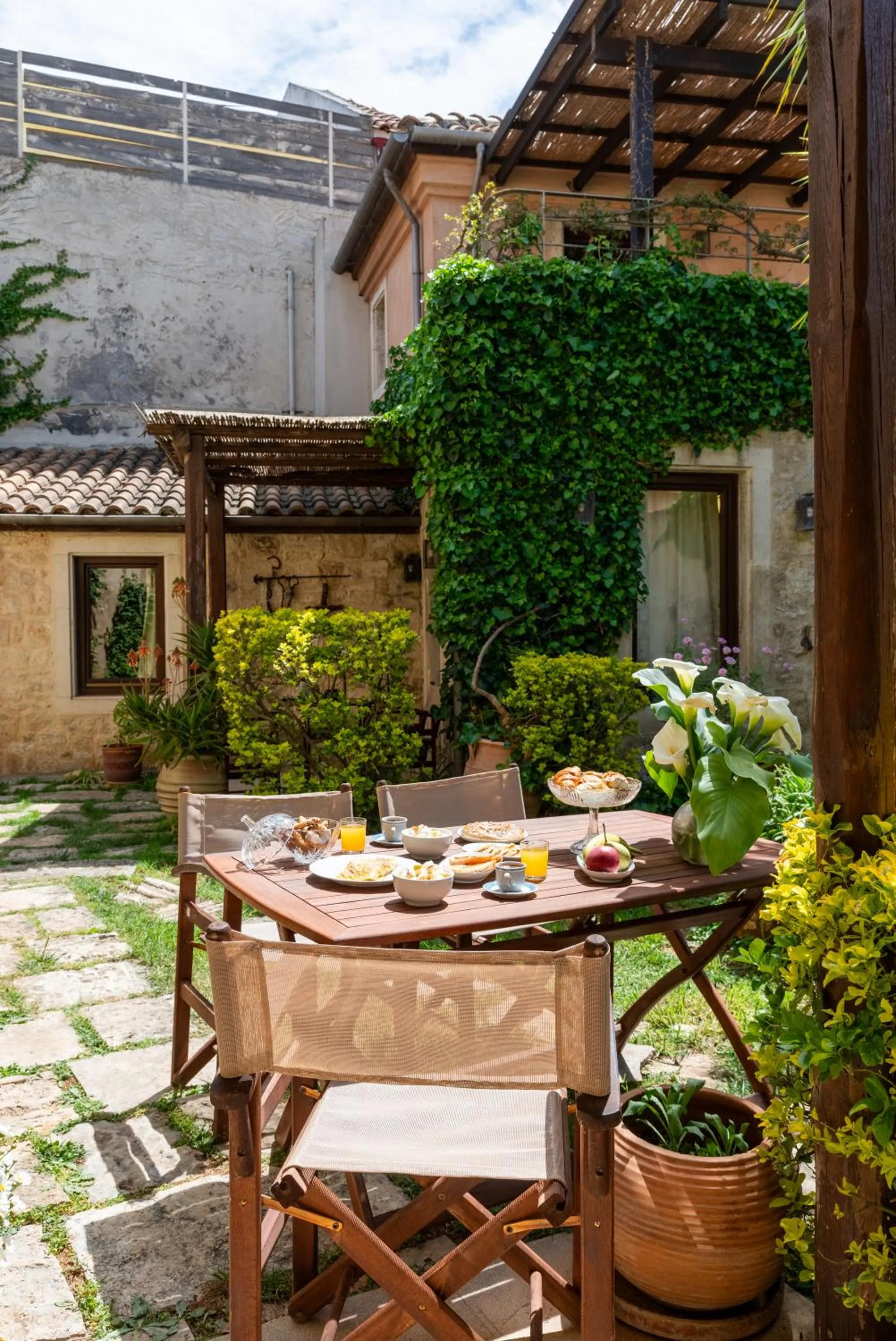 Property building in Kalimera Archanes Village