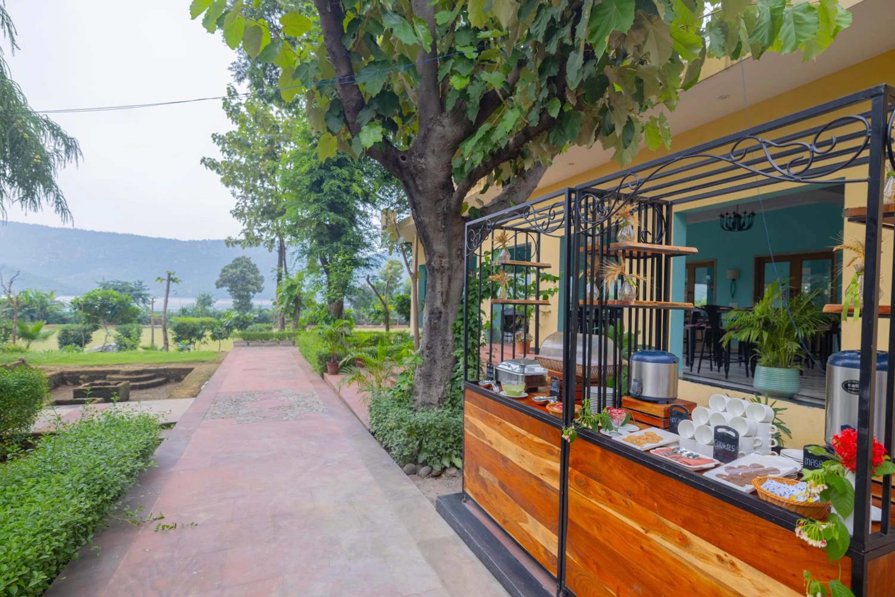 Property building in Ratan Villas Sariska