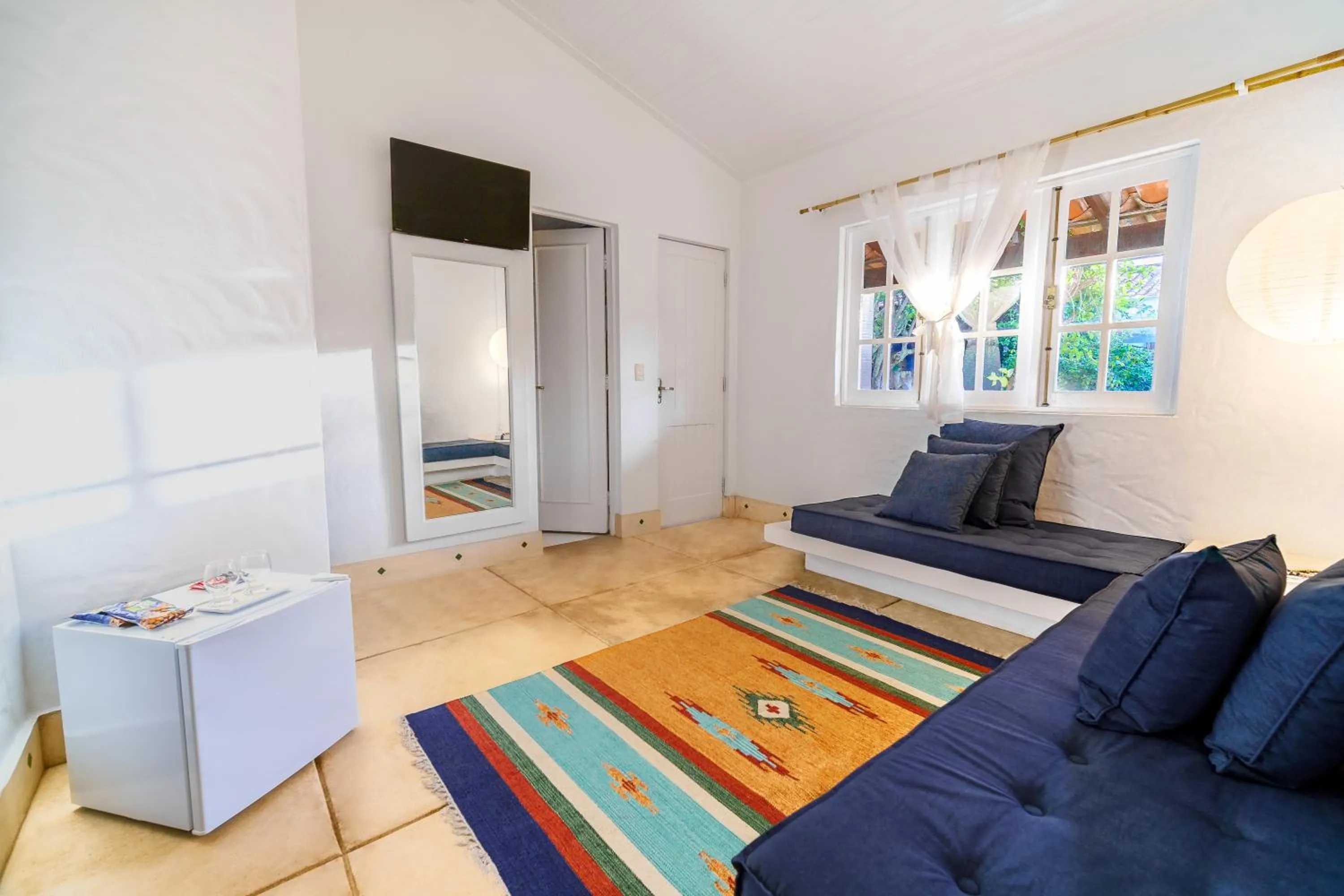 TV and multimedia in Pousada Maré