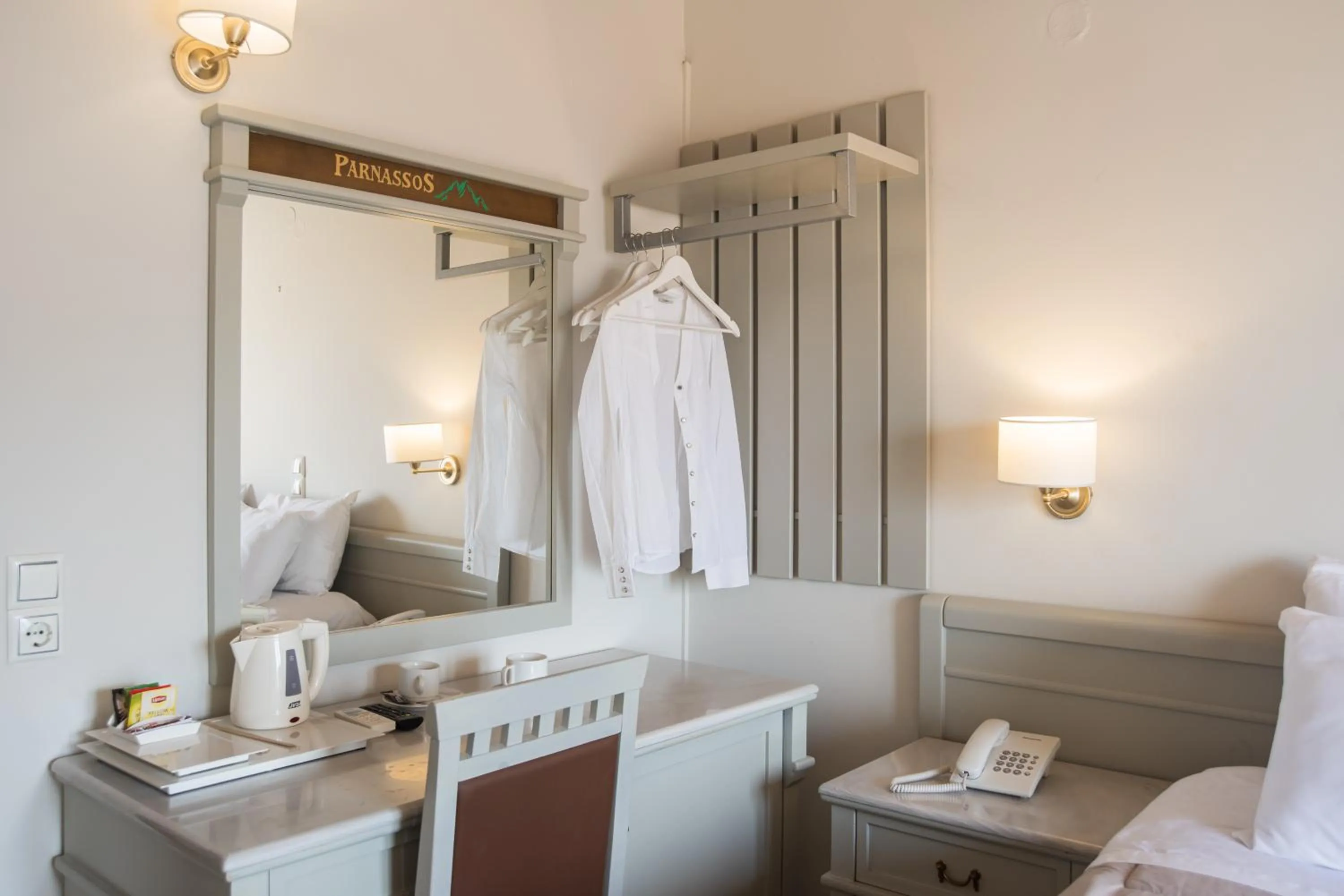 Bedroom, Bed in Parnassos Delphi Hotel