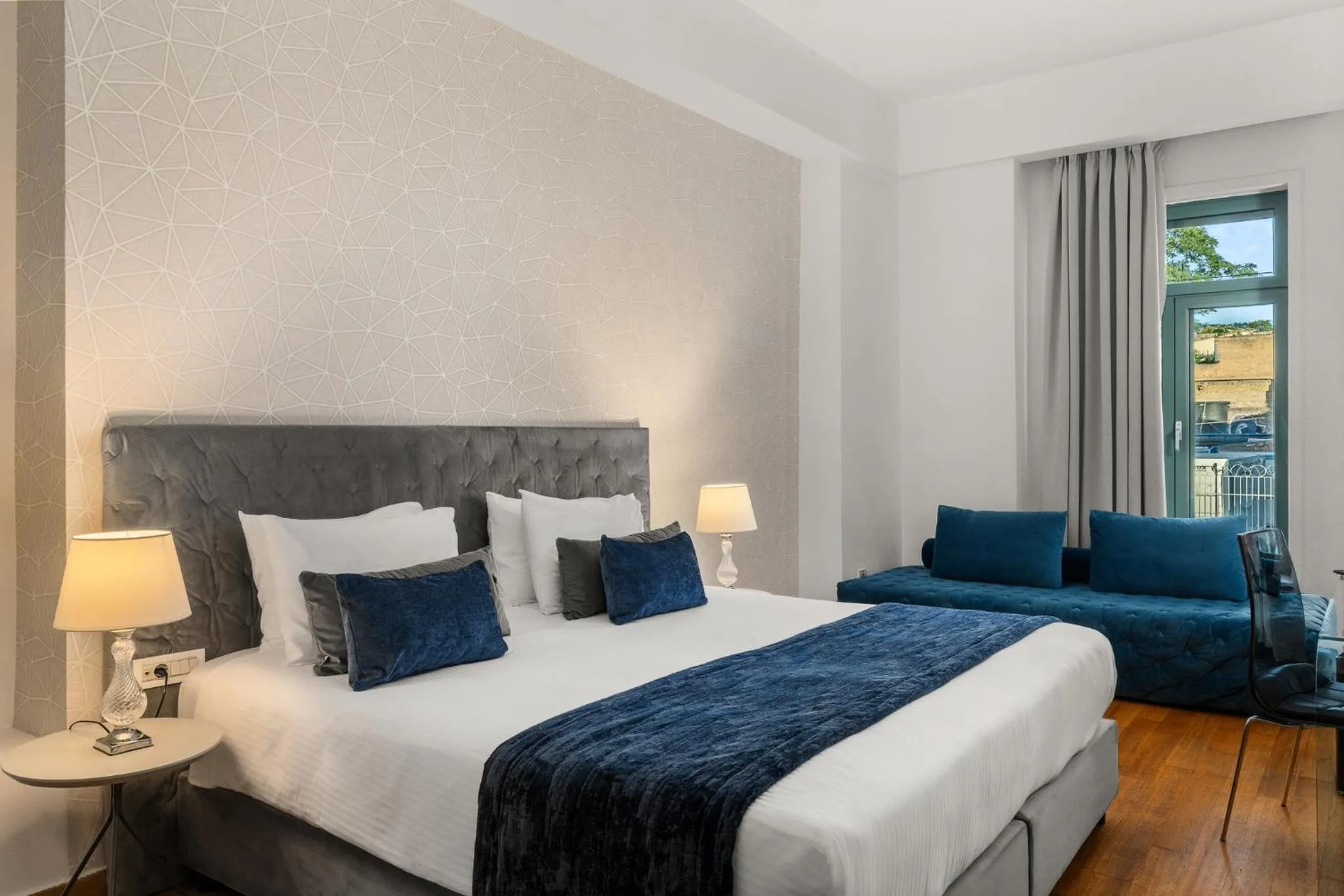 View (from property/room), Bed in Athenaeum Eridanus Luxury Hotel