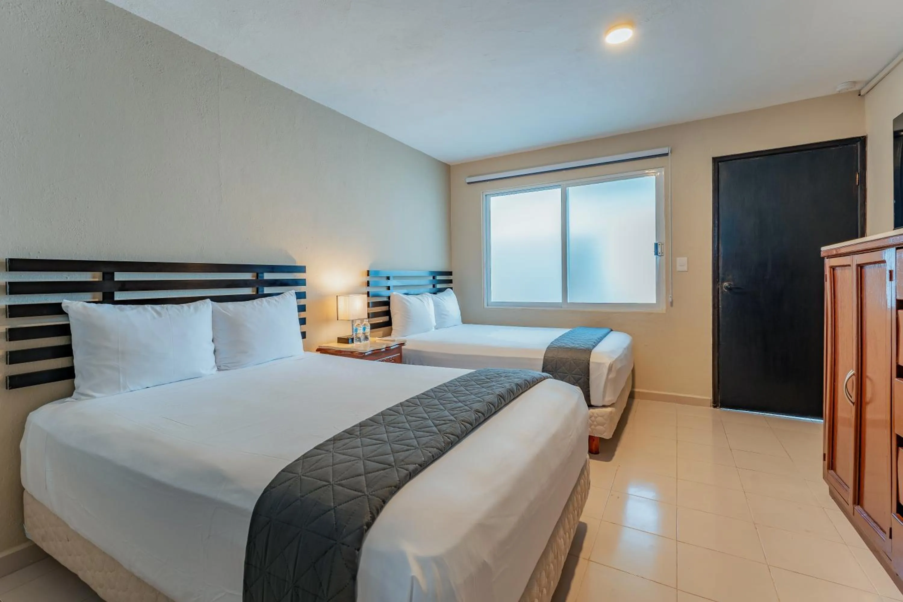 Bed in Hotel Brisas 5a AV, Playa del Carmen