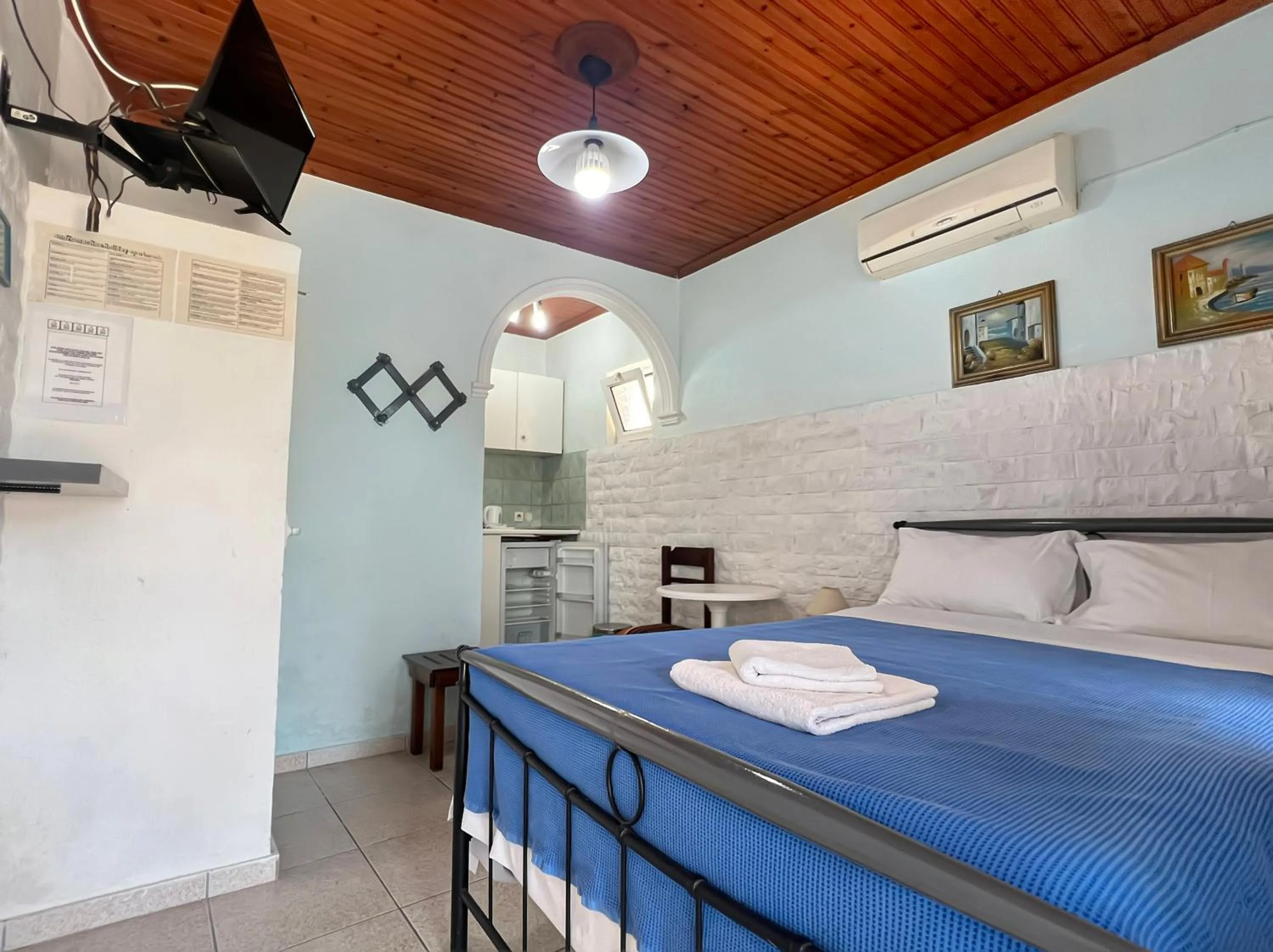 Bed in Corfu Andromaches Holiday Apartments