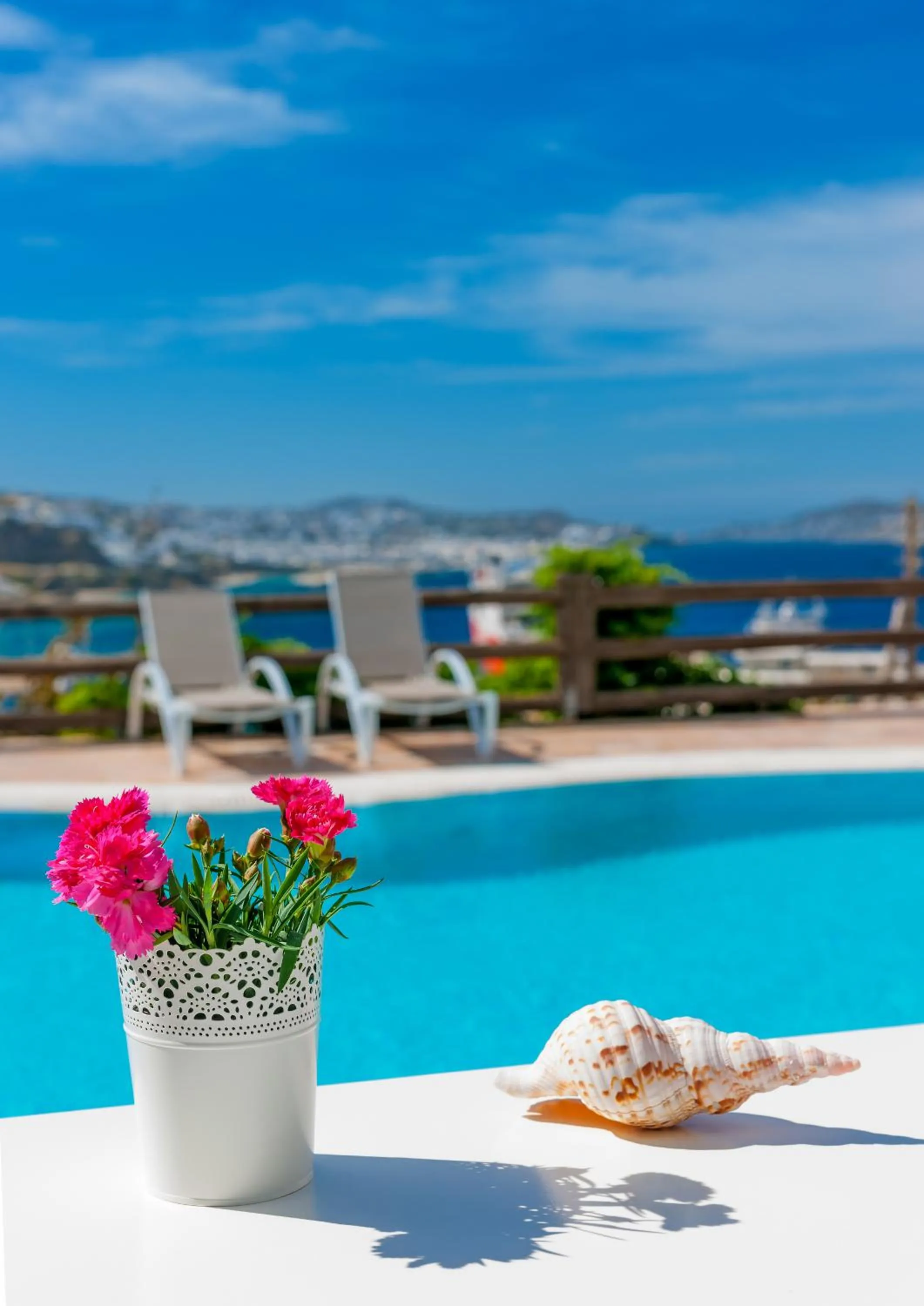 Pool view in Paradision Hotel
