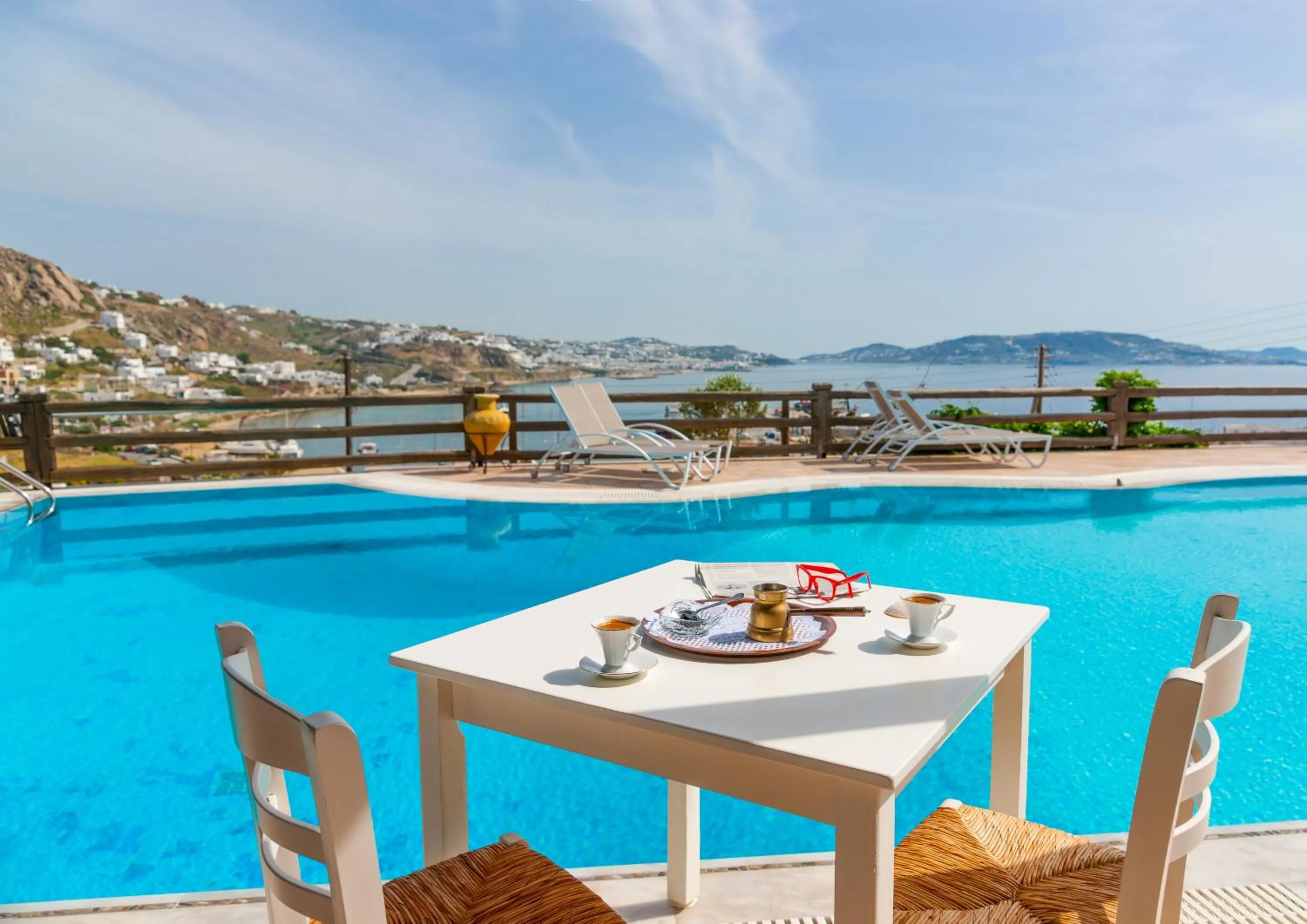 Dining area in Paradision Hotel