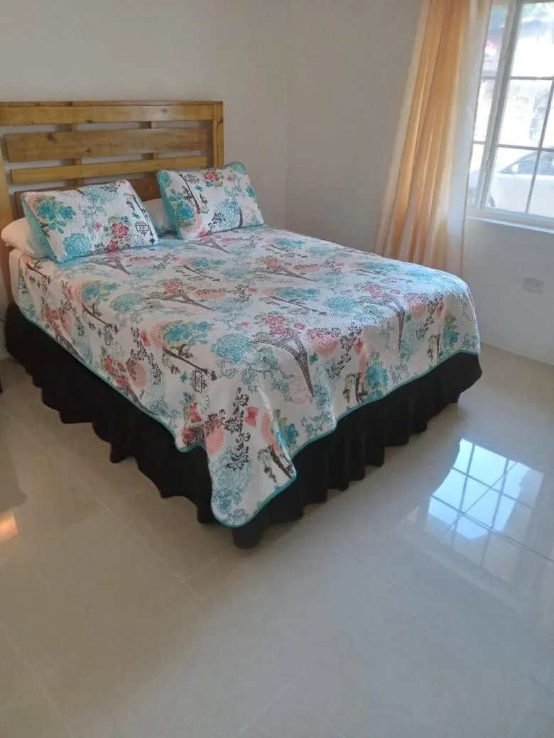 Bed in Comfy Guest Rooms