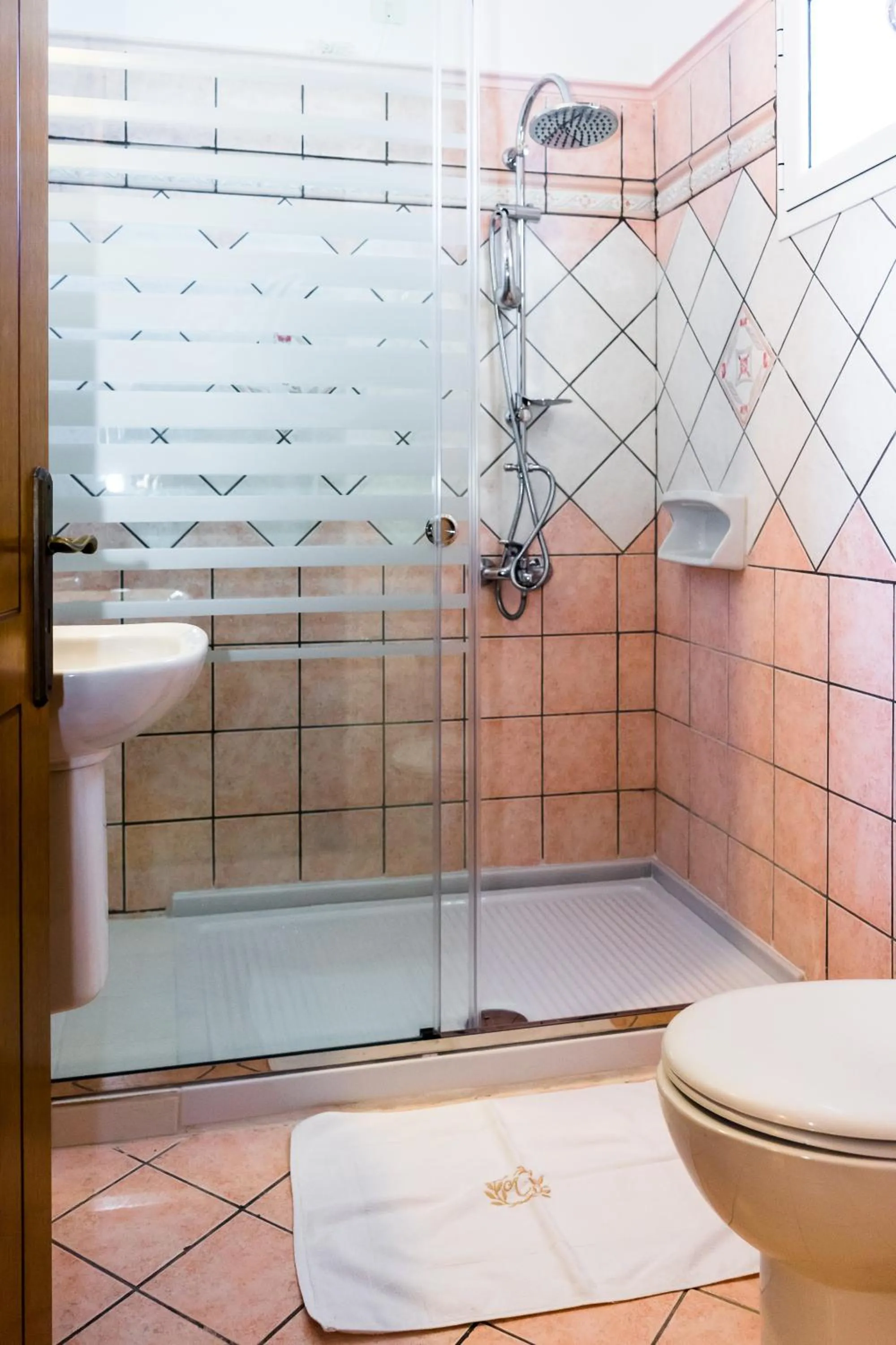 Bathroom in Andreolas Luxury Suites
