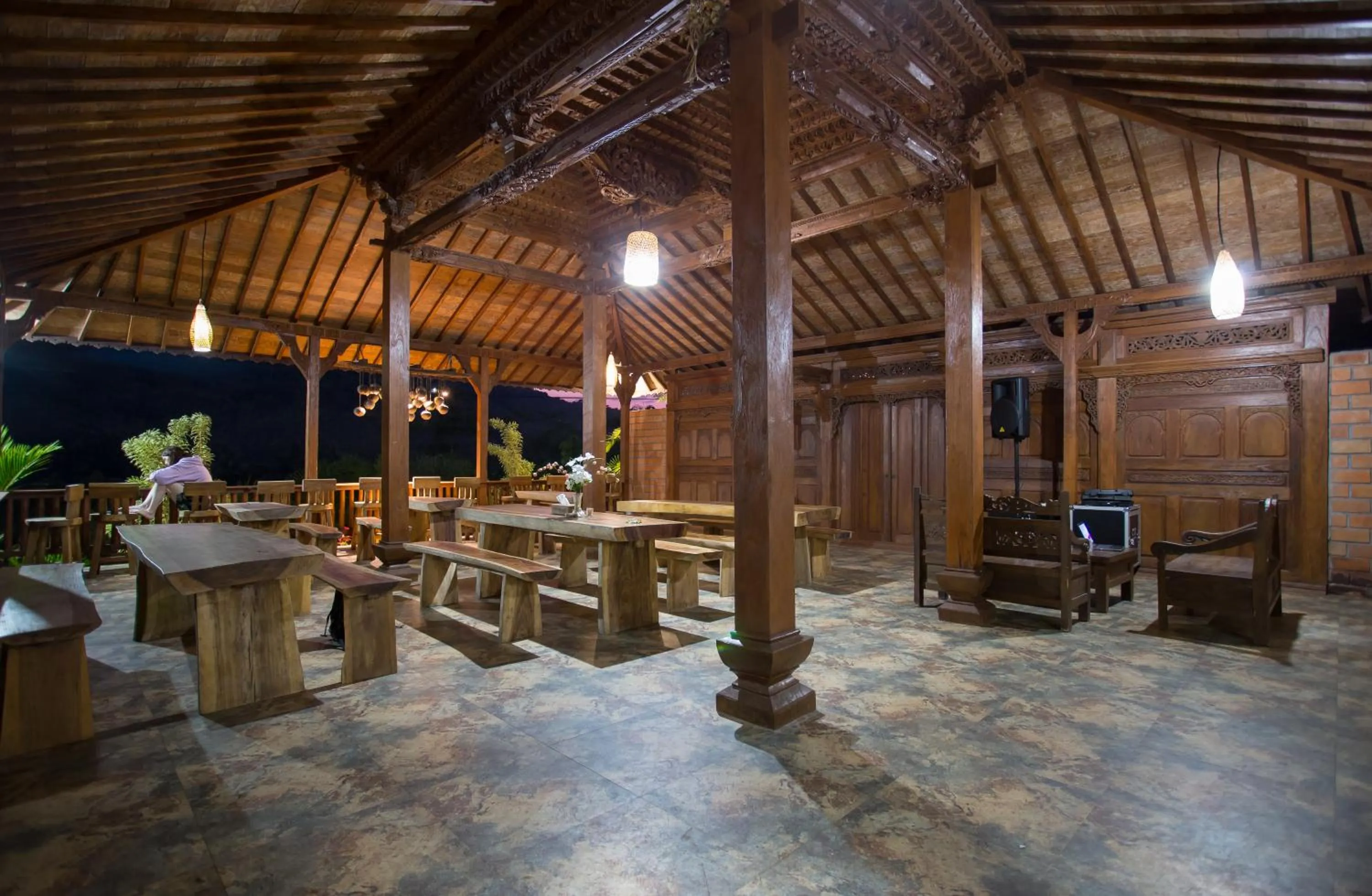 Restaurant/places to eat in Klumpu Hill Villas Nusa Penida