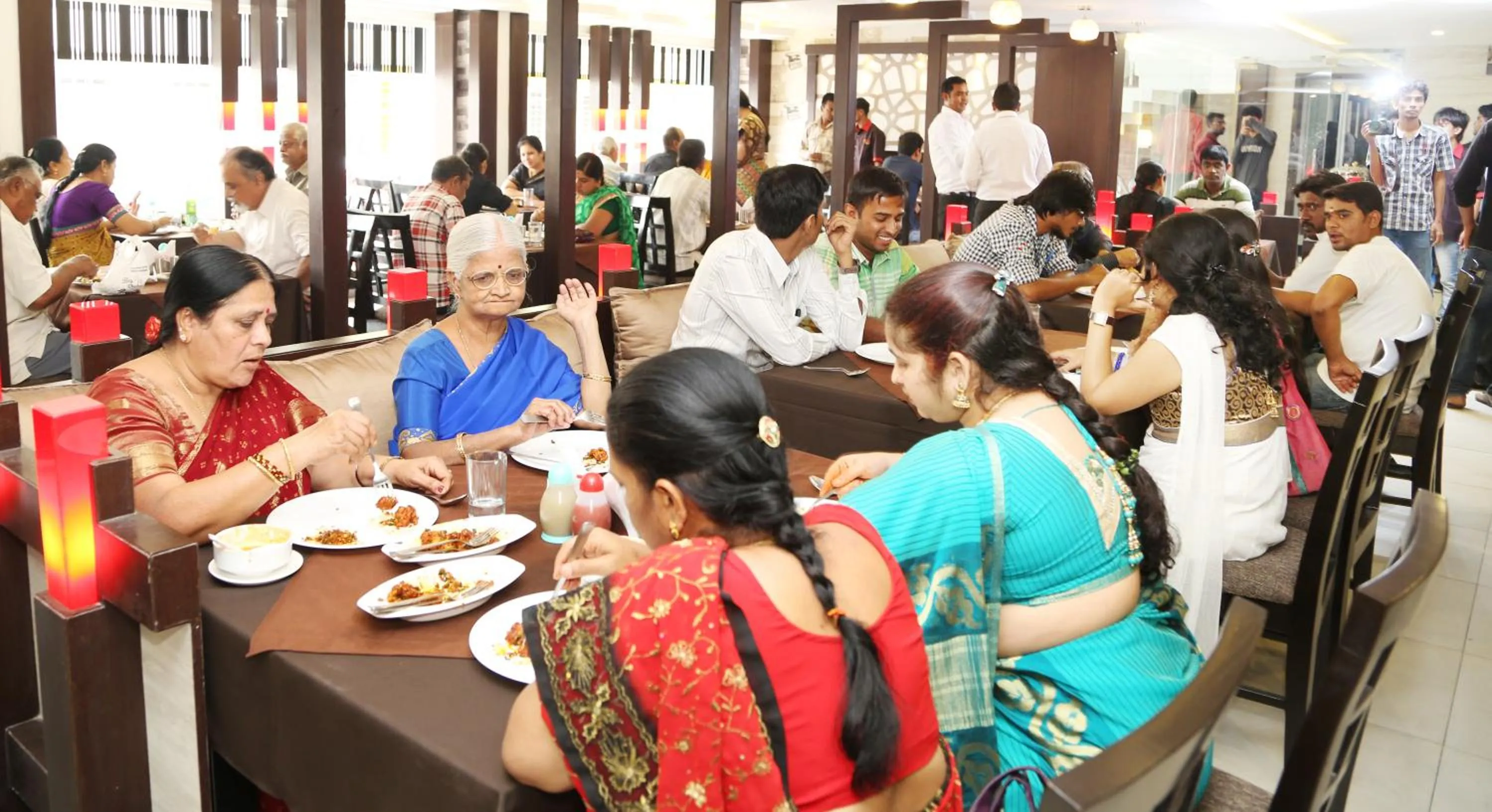 Restaurant/places to eat in moriz inz