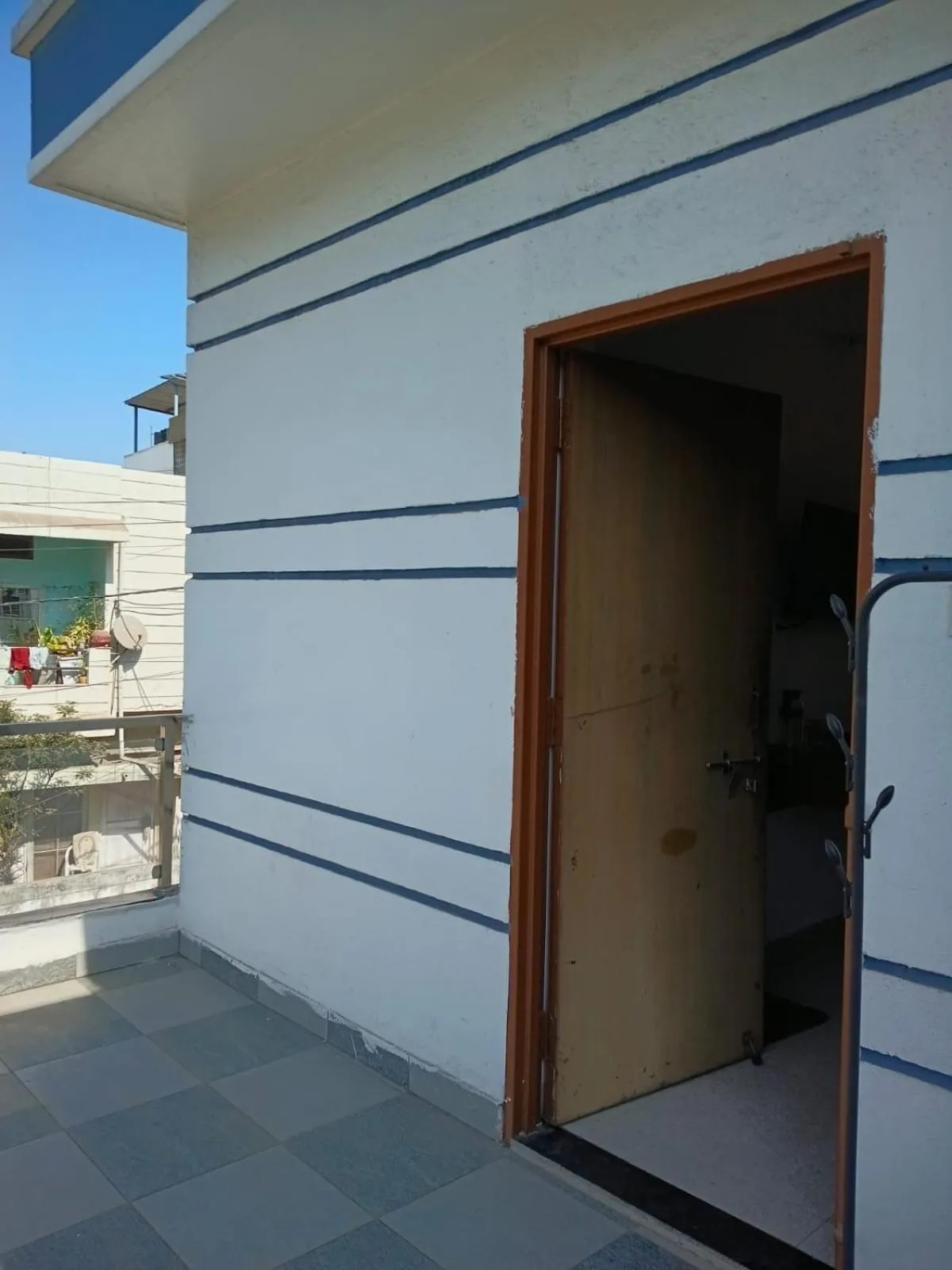 The Autumn Leaves Bhopal