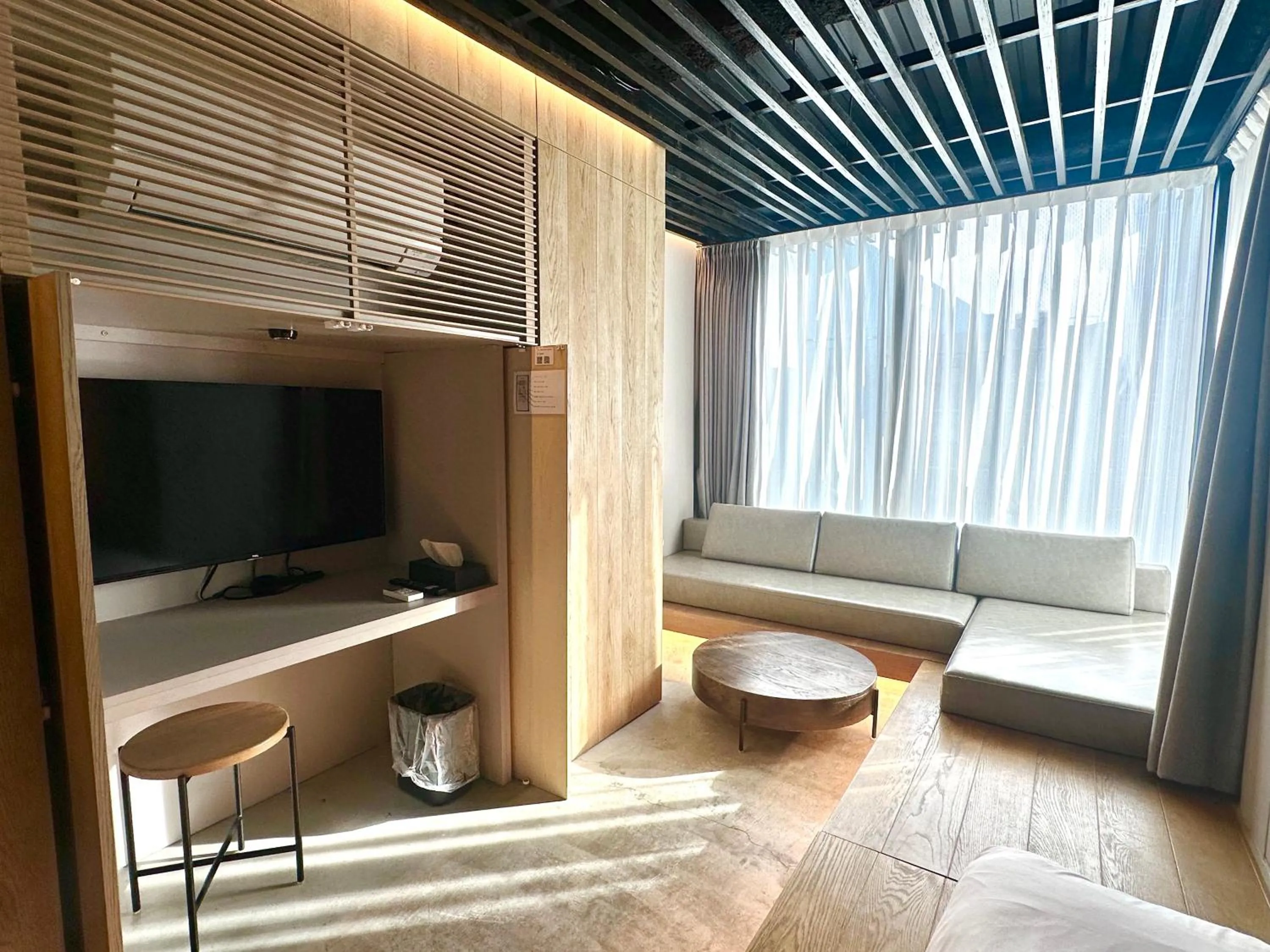 TV and multimedia in Amanecer Hotel