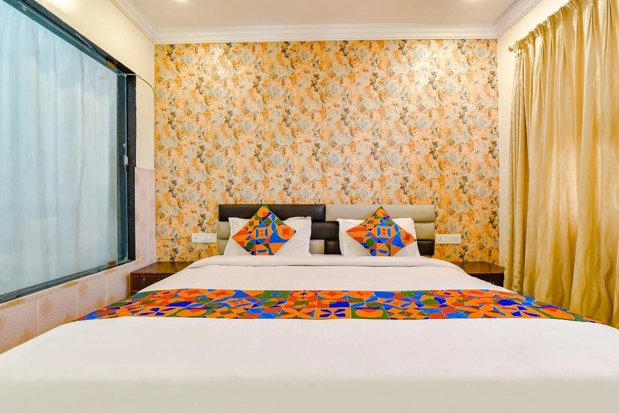 Bed in Via Golden Wings