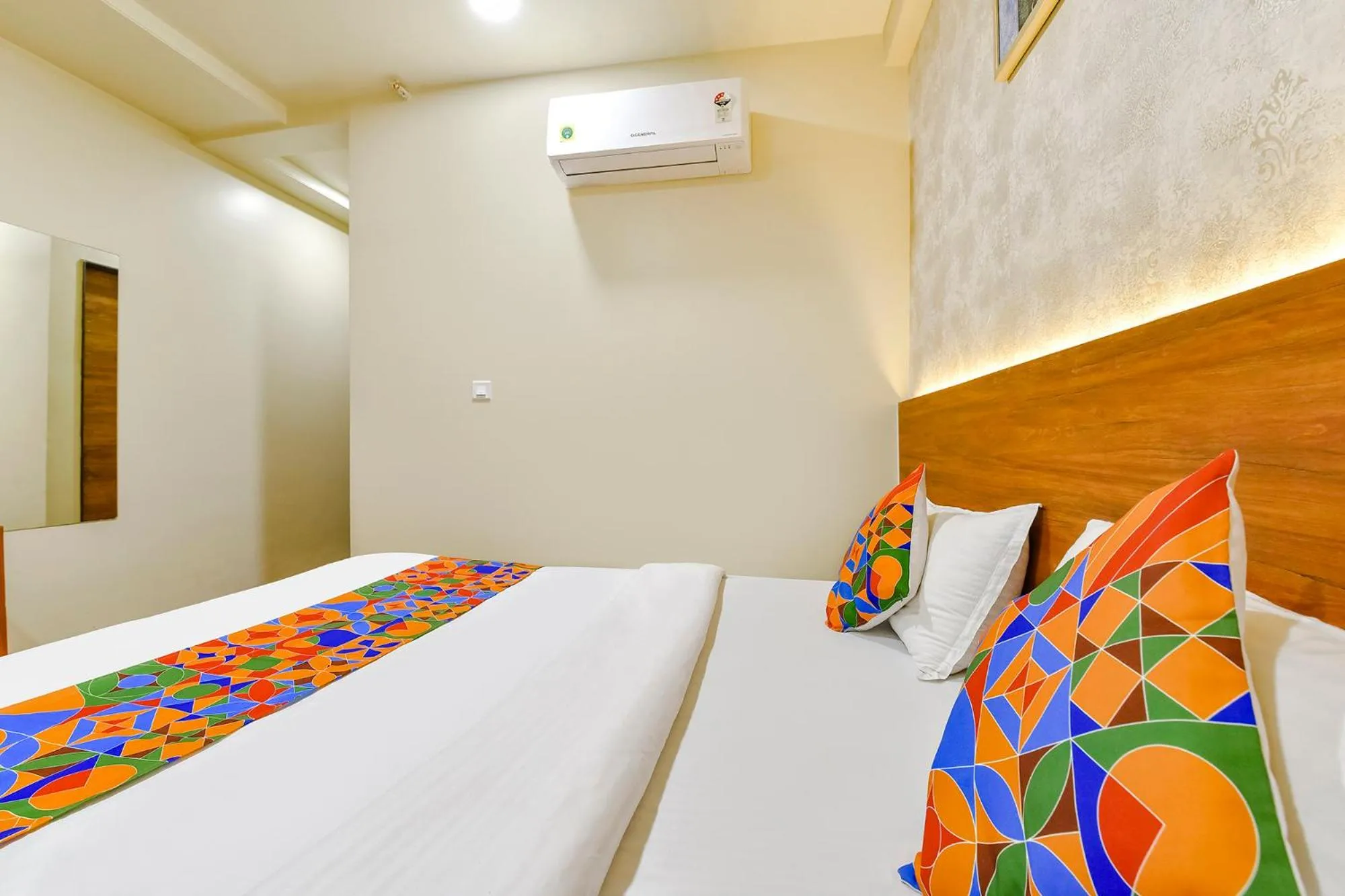 Bed in FabHotel KPL Prime