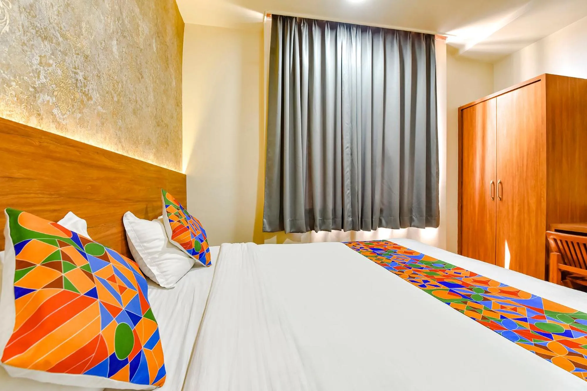 Bed in FabHotel KPL Prime