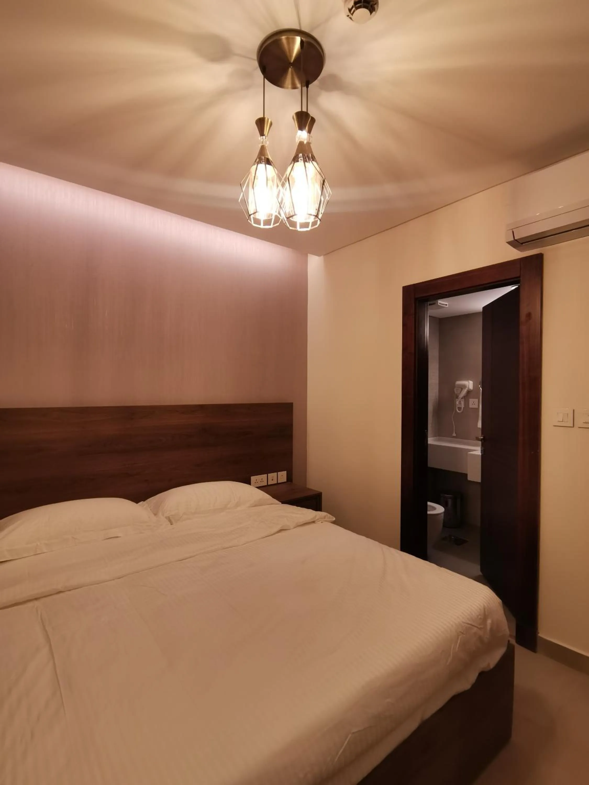 Bed in Dara apartment hotel