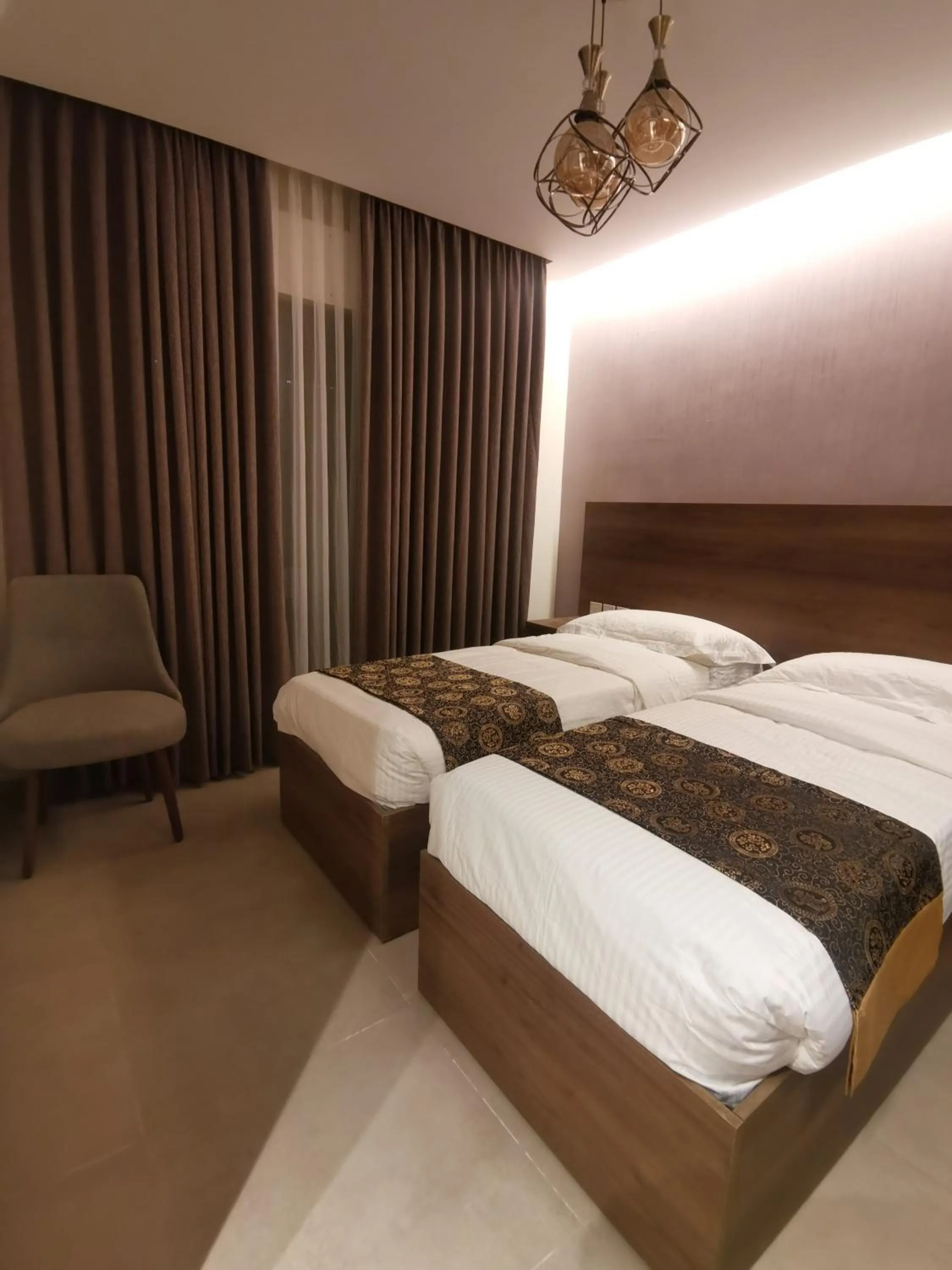 Bed in Dara apartment hotel