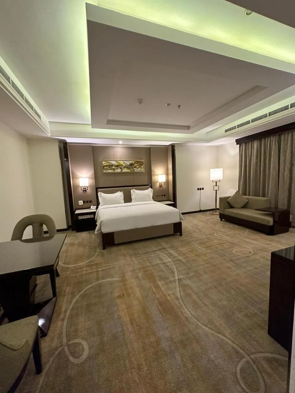 Bed in Al Ertiqaa Hotel