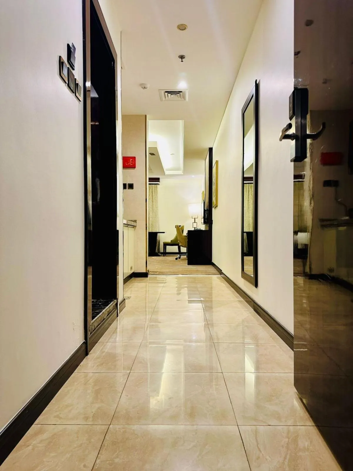 Bedroom in Al Ertiqaa Hotel