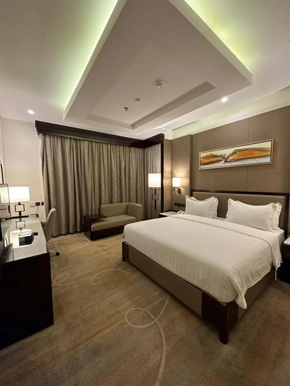 Bed in Al Ertiqaa Hotel