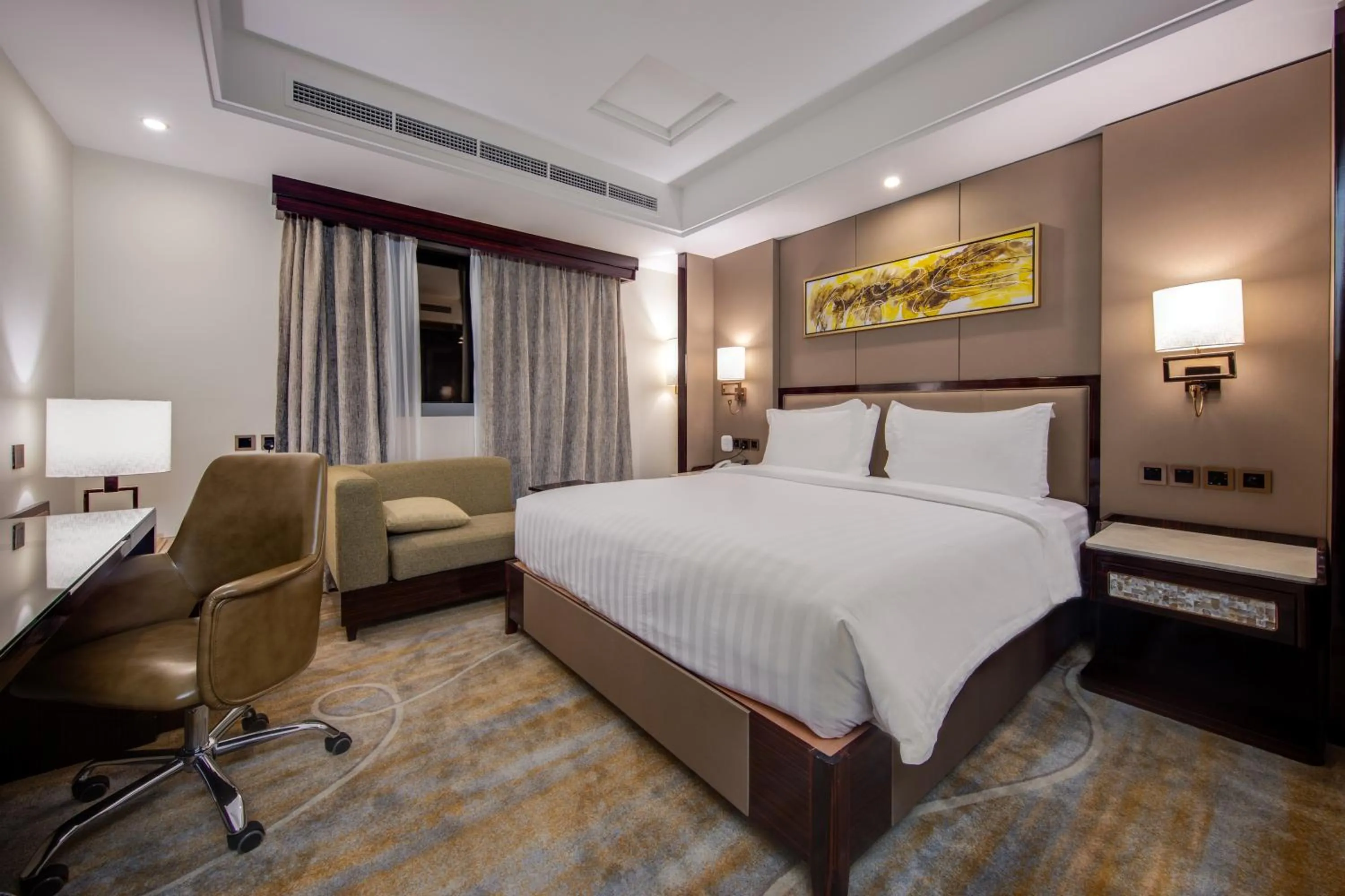 Bed in Al Ertiqaa Hotel