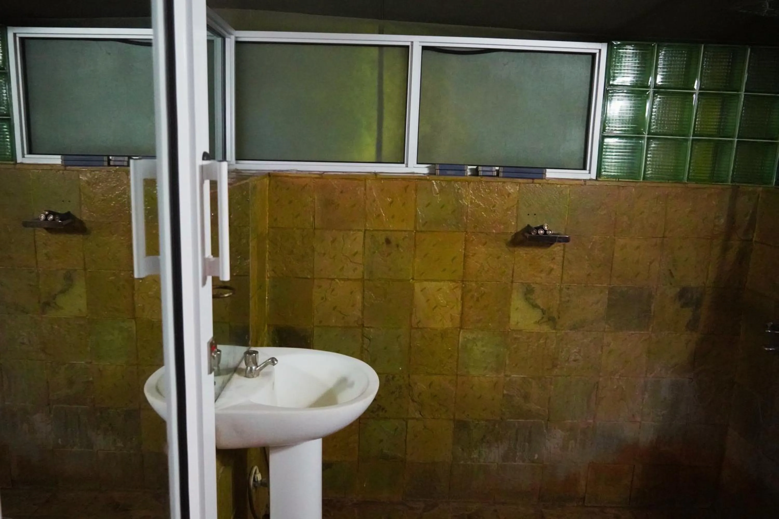 Bathroom in Stedmak Gardens Karen