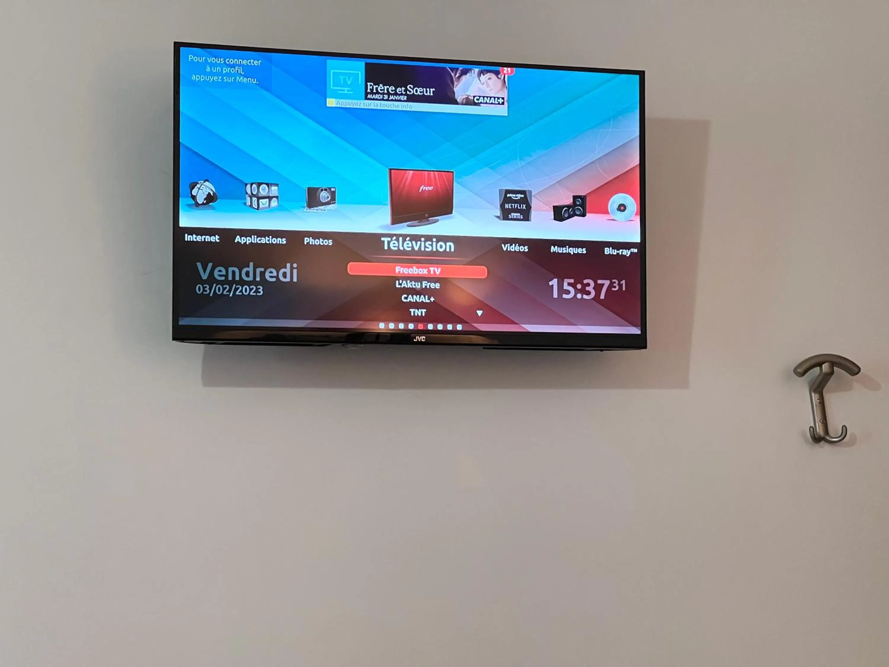 TV and multimedia in Eden Moon