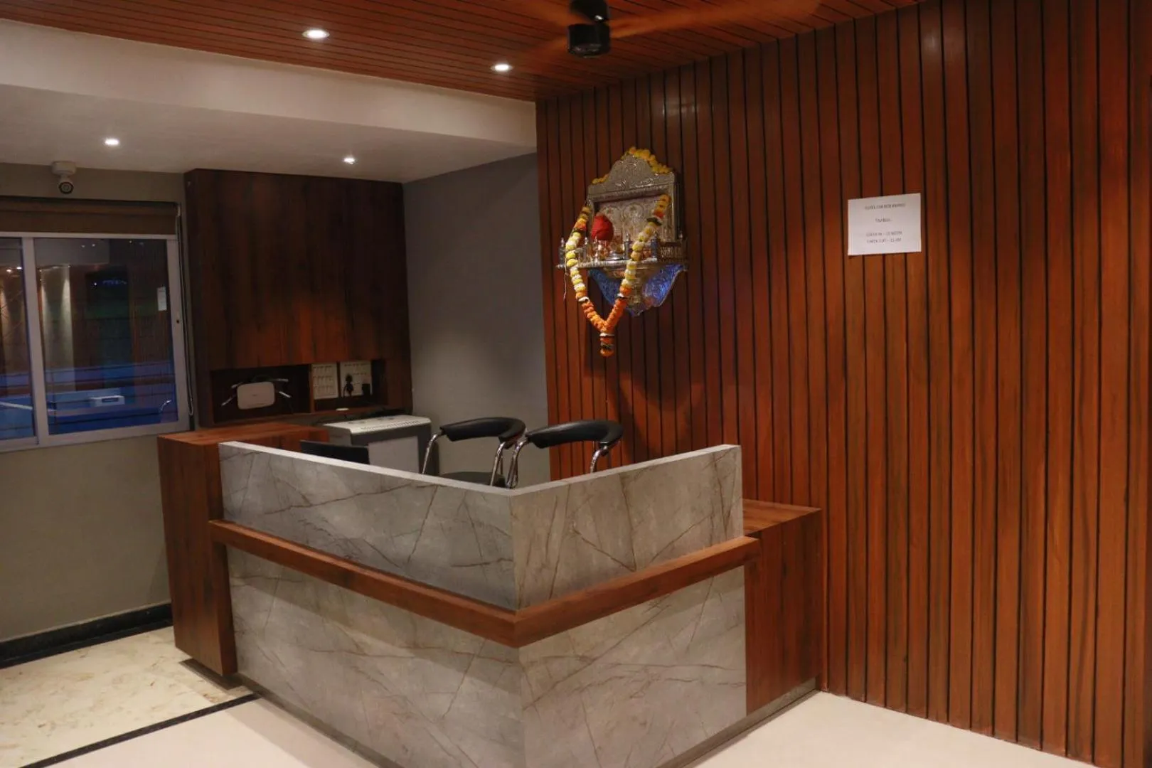 Lobby or reception in Hotel Candor Amigo Airoli Mind Space