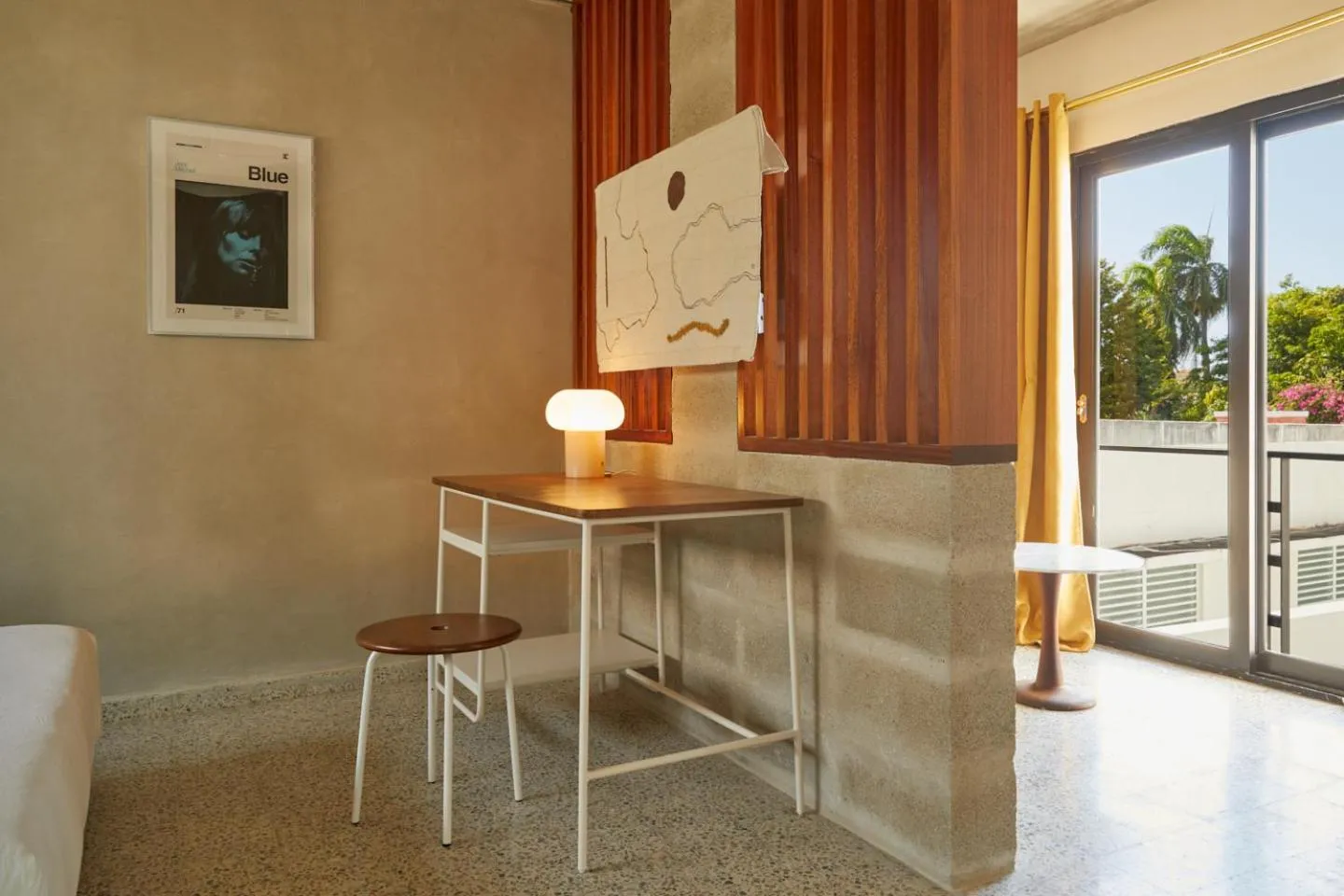 hair dresser in DUNA by DW