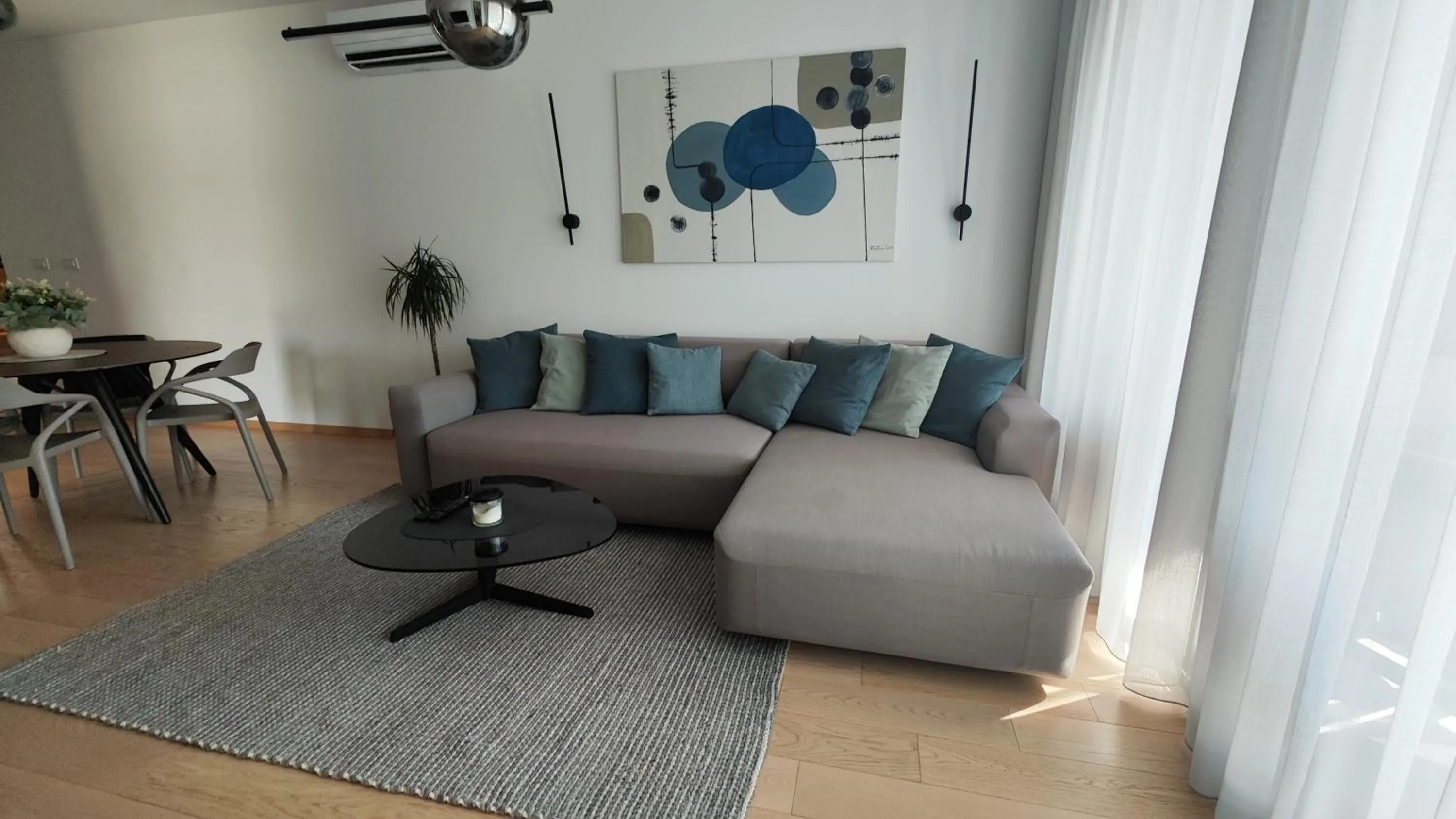 Splendid Beach View Apartment