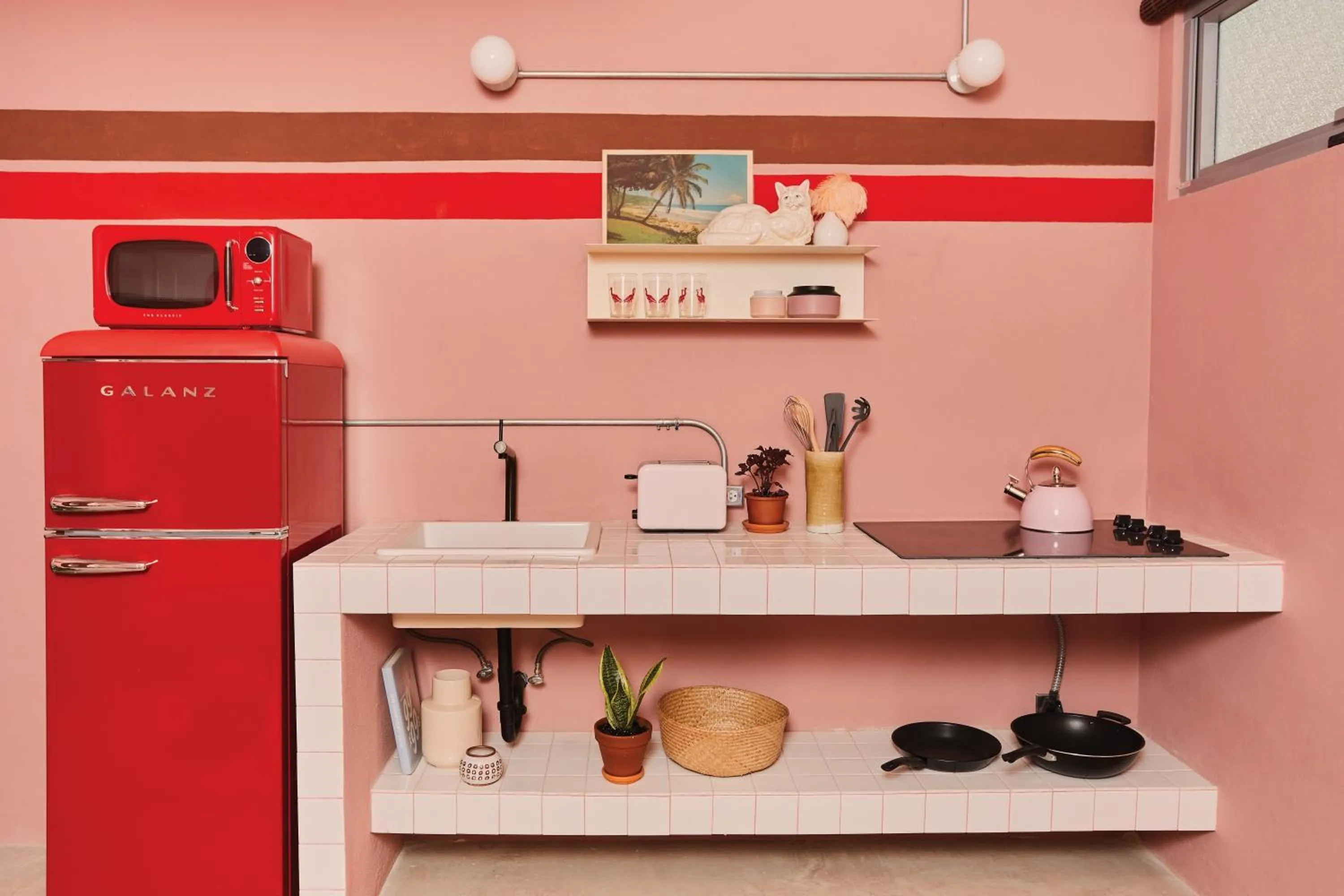 Kitchen or kitchenette in MOOD HAUS by DW - 70's Retro Stays