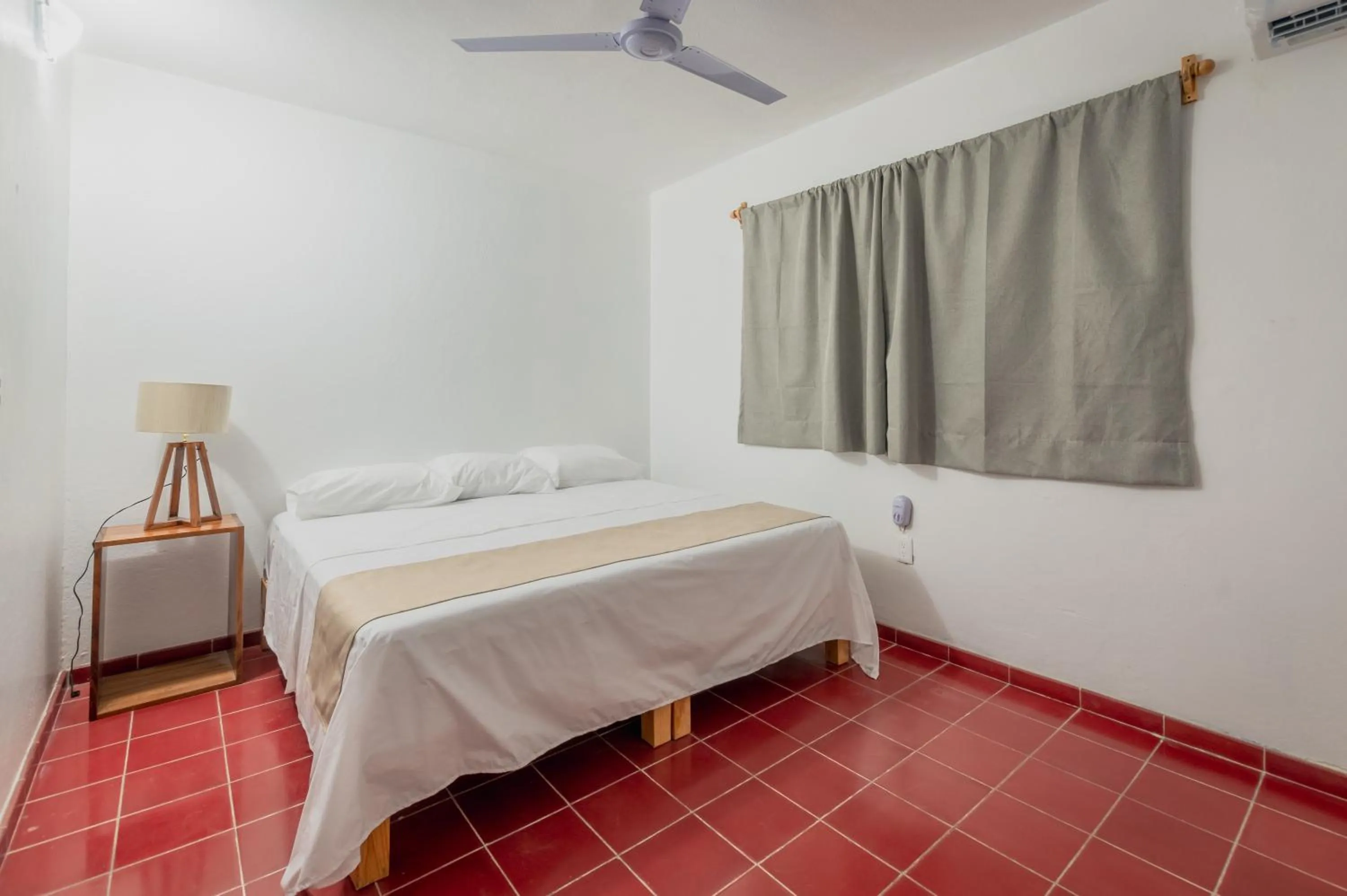 Bedroom, Bed in Creta Hotel & Suites