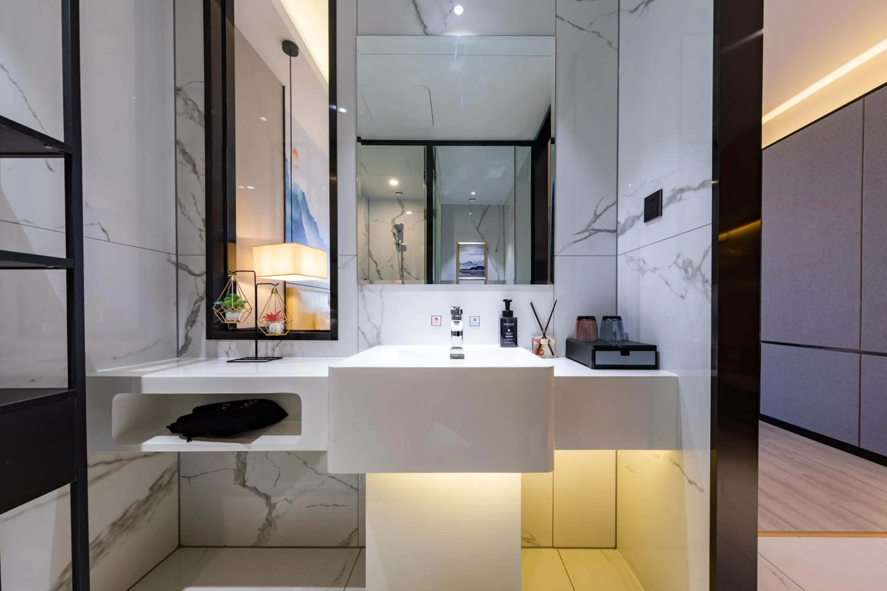 Bathroom in Ausotel by Argyle Baiyun International Airport Renhe Metro Exit B