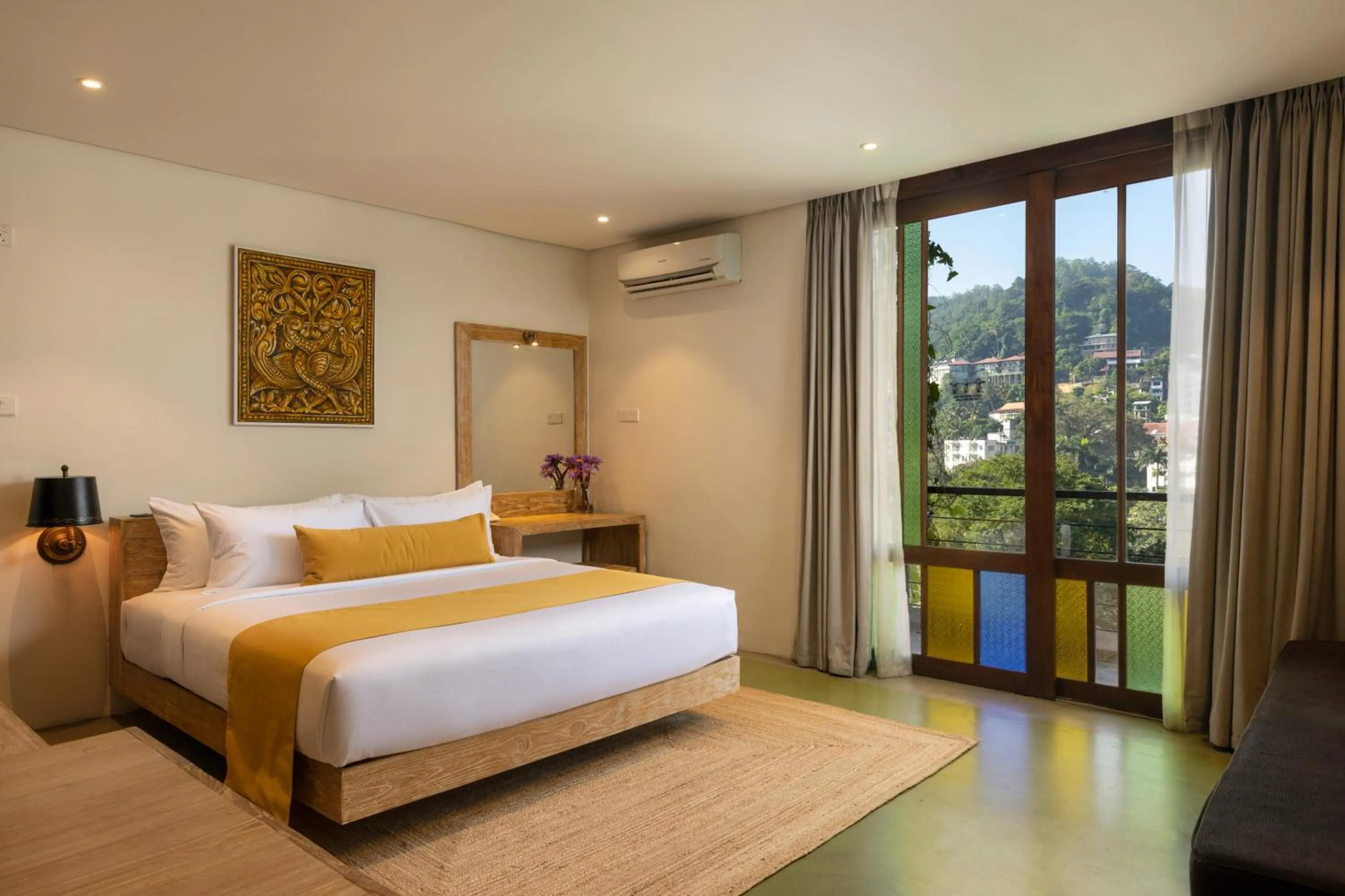 Bedroom, Bed in Lake Avenue Hotel Kandy