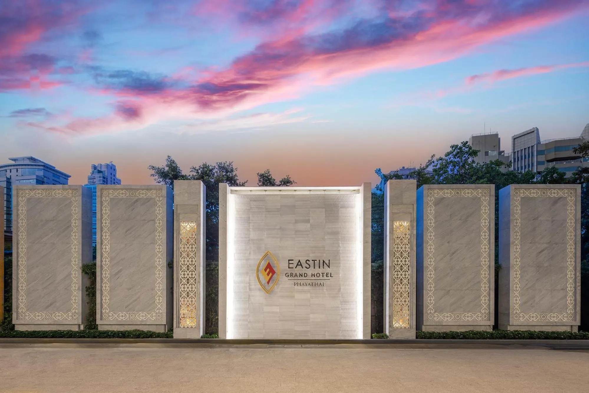 Property logo or sign in Eastin Grand Hotel Phayathai