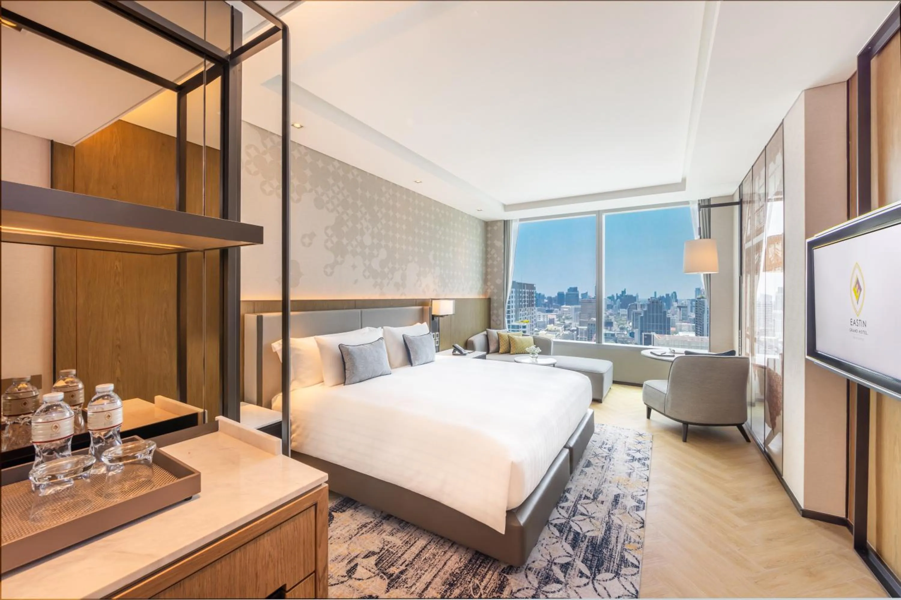 Photo of the whole room, Bed in Eastin Grand Hotel Phayathai