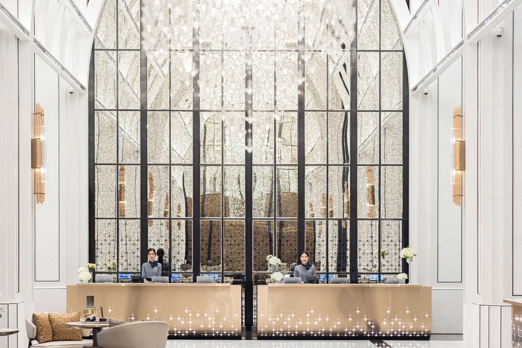 Lobby or reception in Eastin Grand Hotel Phayathai