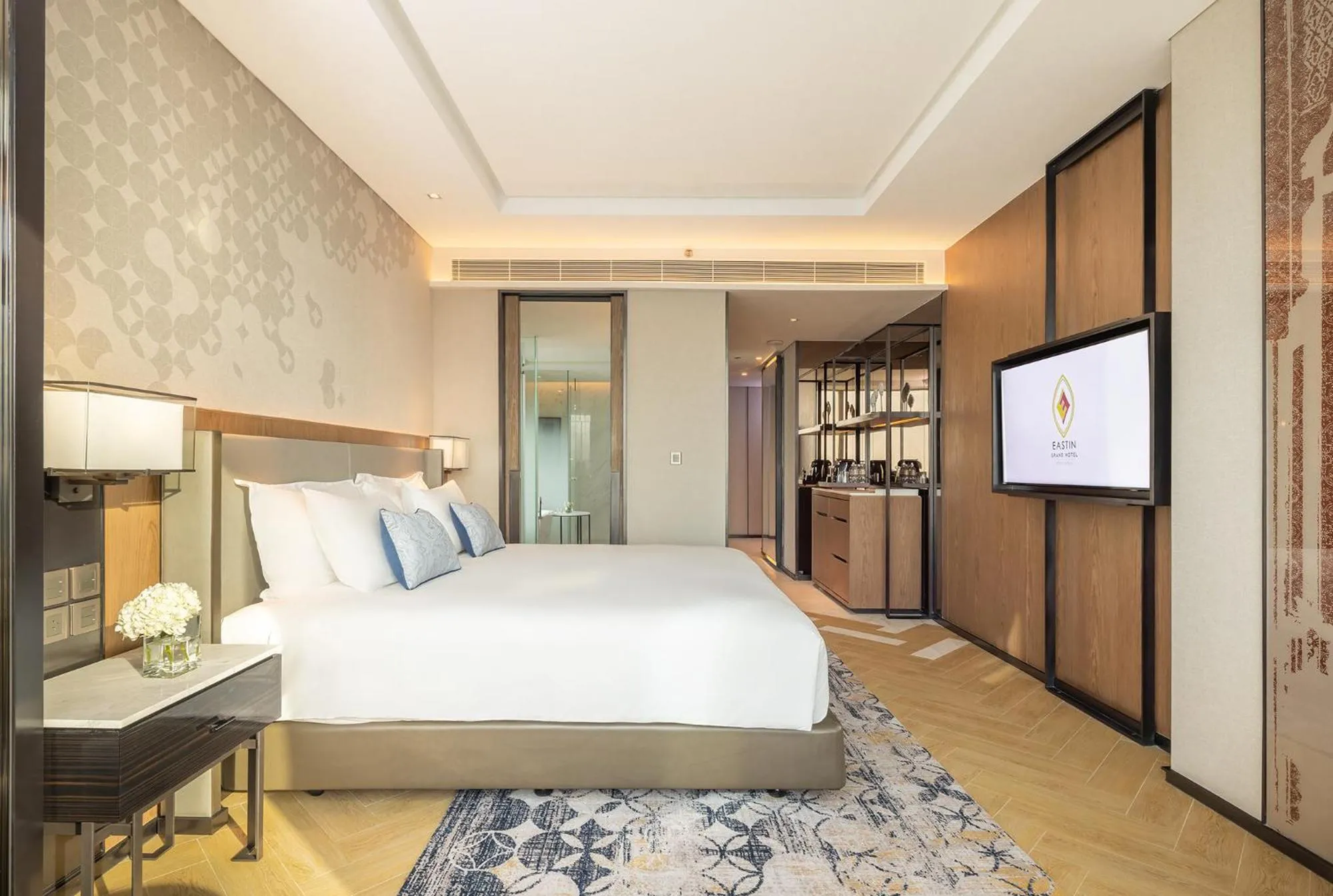 Photo of the whole room, Bed in Eastin Grand Hotel Phayathai