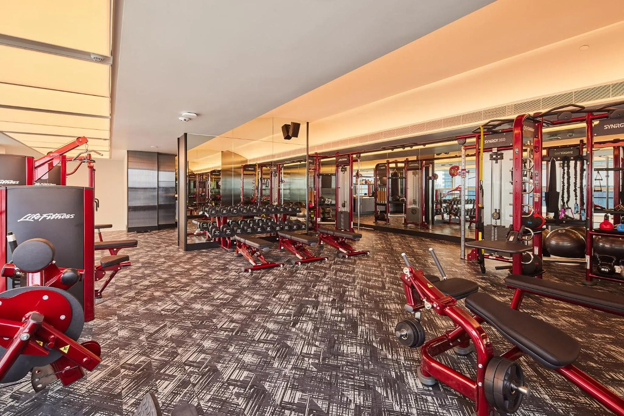 Fitness centre/facilities in Eastin Grand Hotel Phayathai