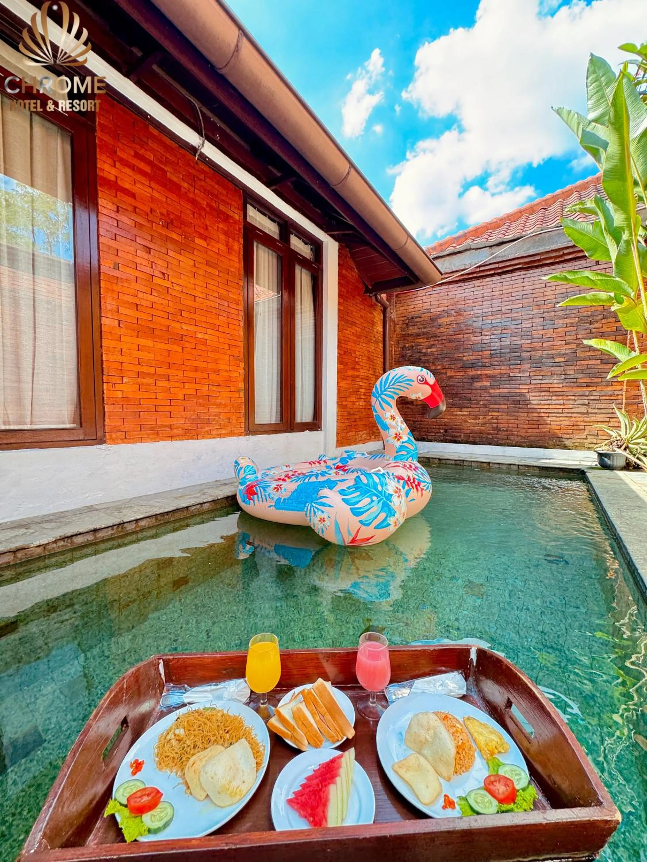 Swimming pool in chrome hotel & resort solo