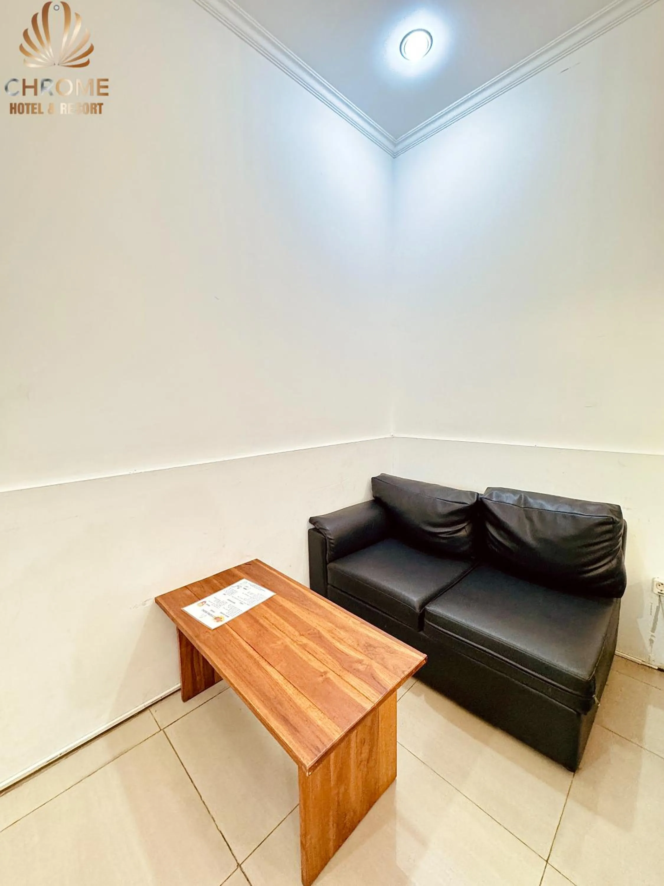 Seating area in chrome hotel & resort solo