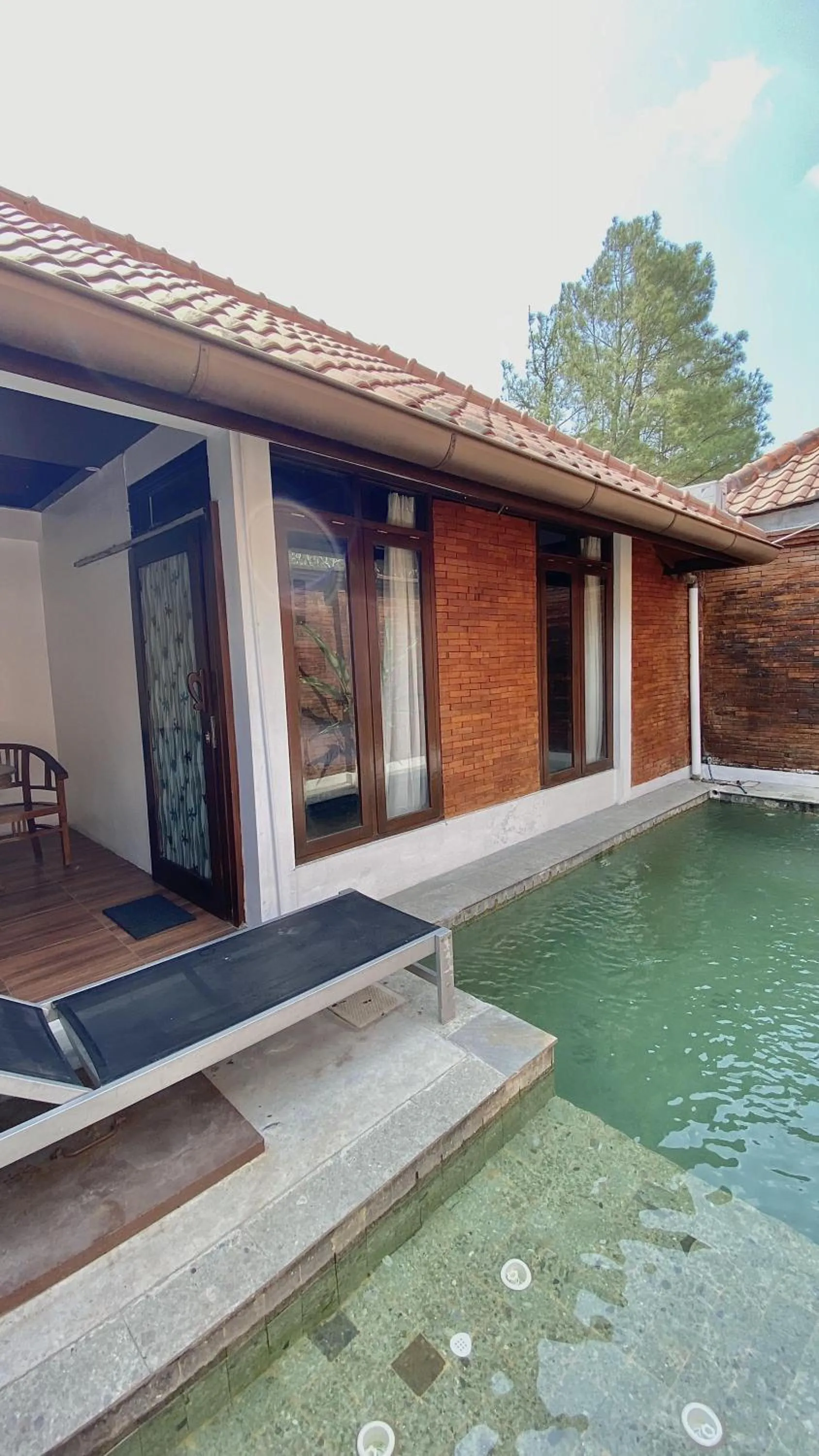 Swimming pool in chrome hotel & resort solo