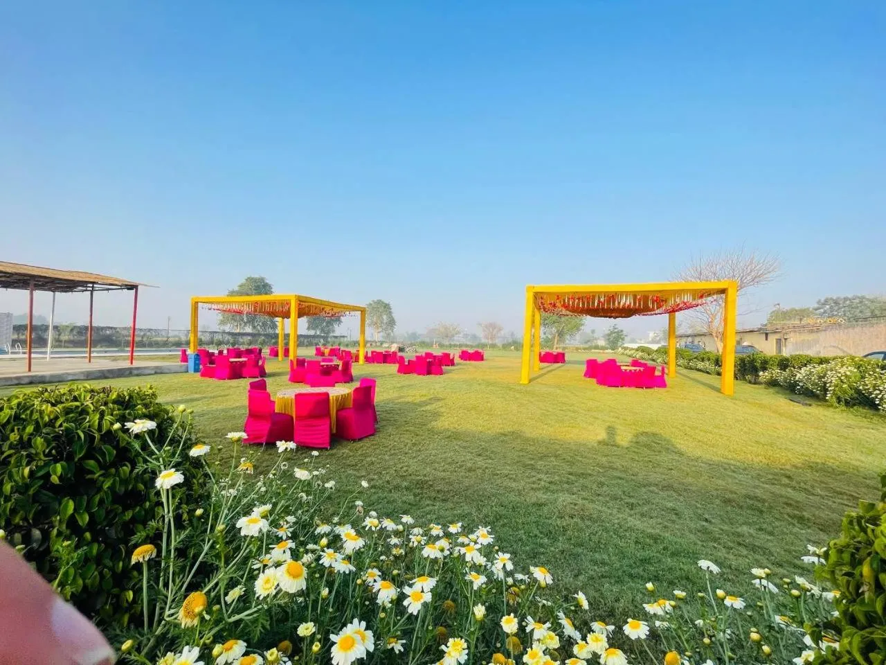 Garden view in Arise Ethnic Village Resort - Manesar Bilaspur