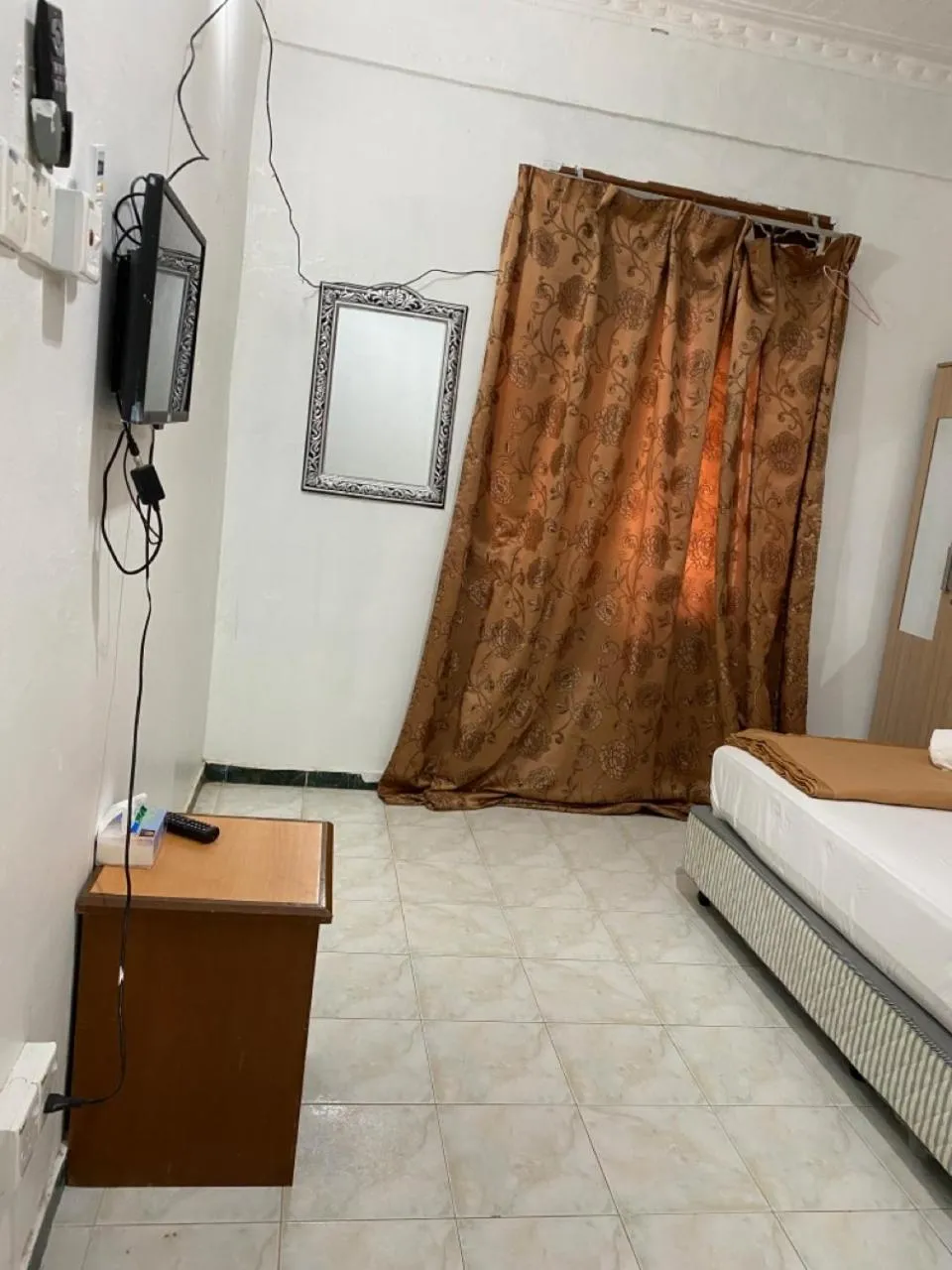 Bed in Raihan Beach Resort