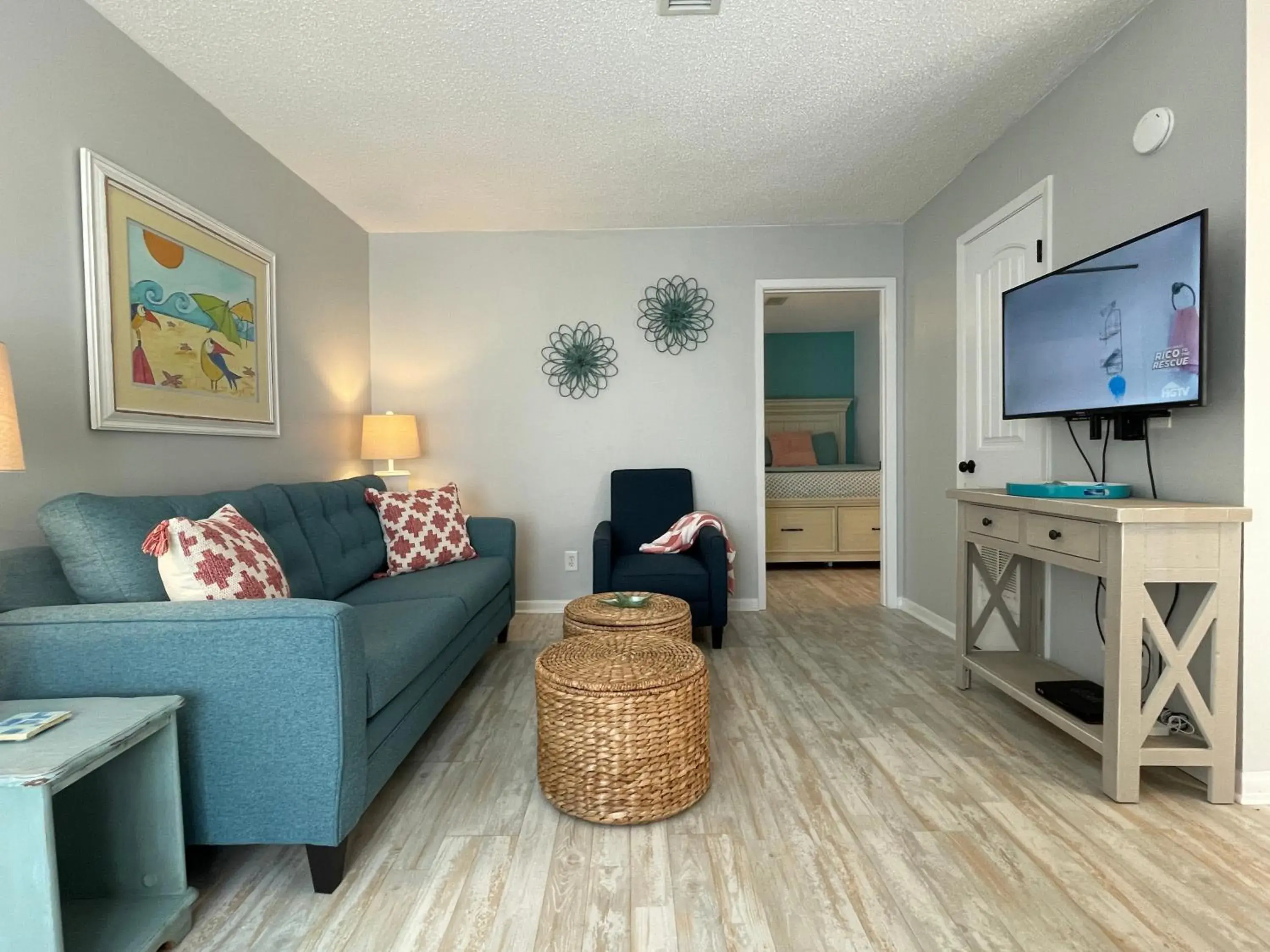 Ocean Breeze - Beautiful Condo & Pet Friendly Ocean Breeze - Beautiful Condo & Pet Friendly