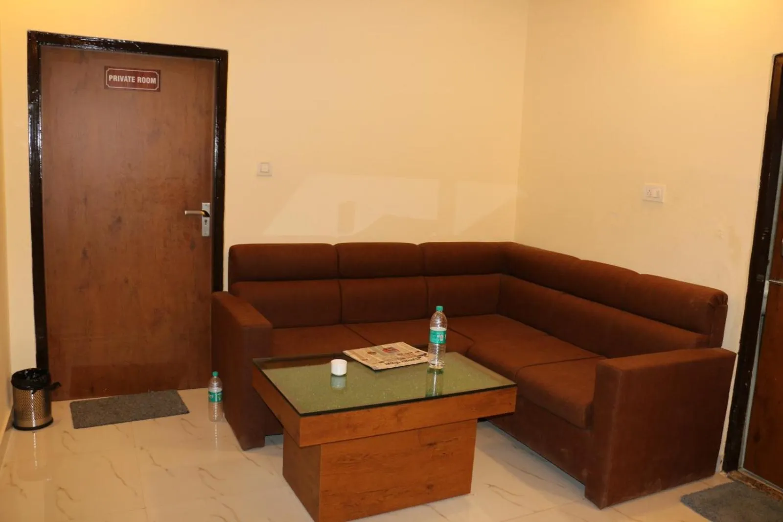 Seating area in Hotel Ranthambhore Uday